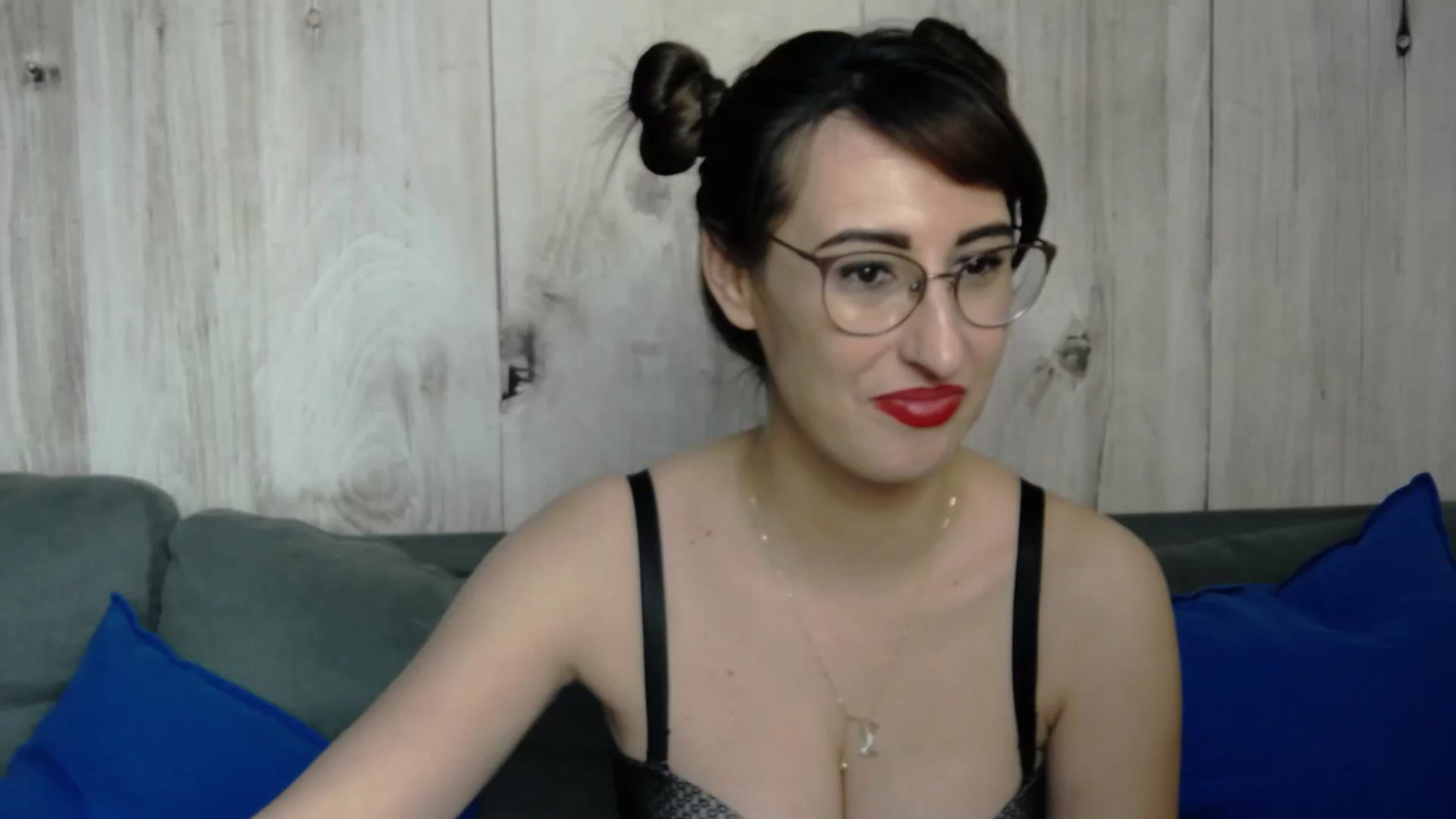 Gallery image thumbnail from LysAddiction's myfreecams stream on, 10/08/2023, 17:41 image 1 of 20