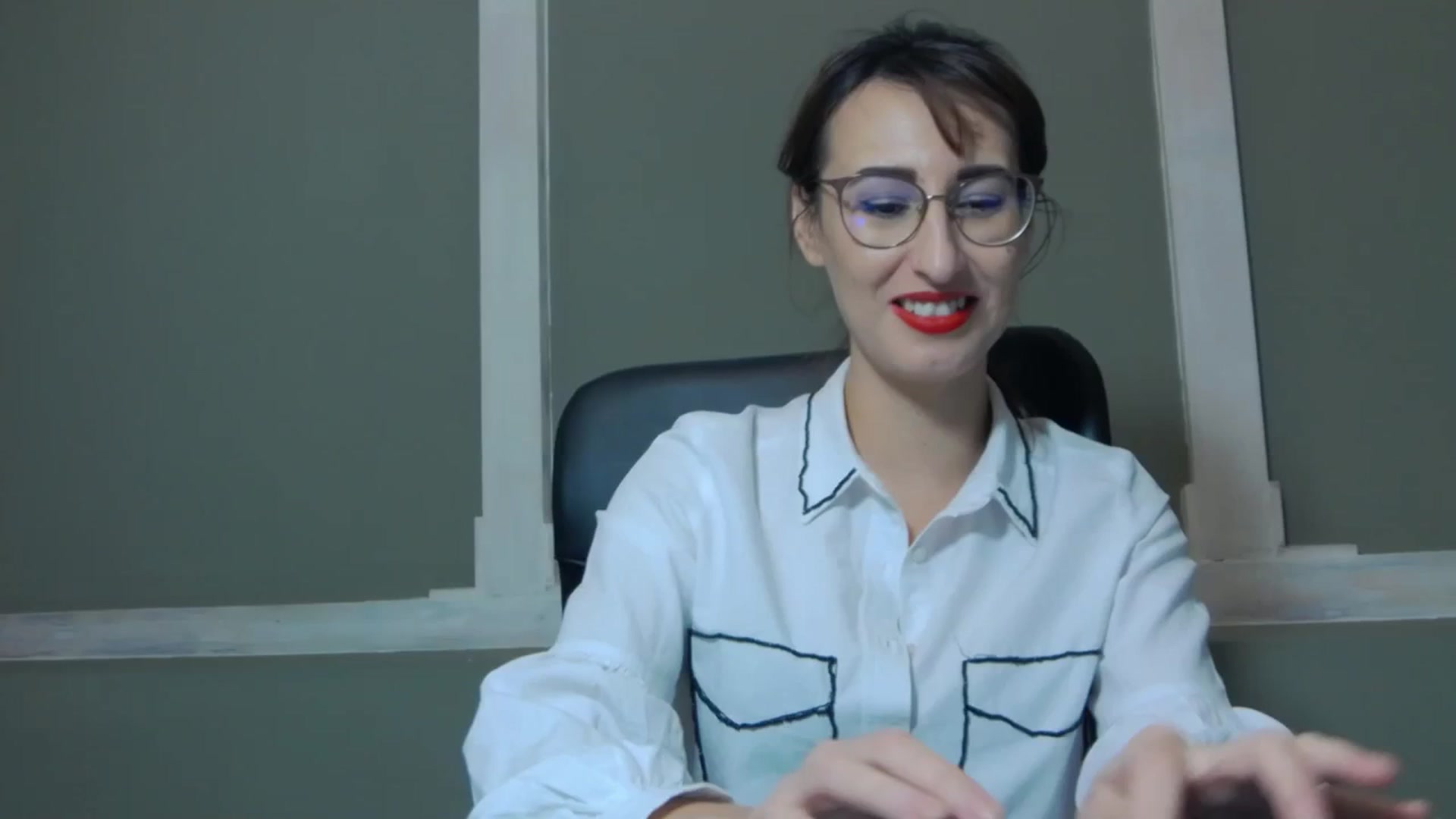 Gallery image thumbnail from LysAddiction's myfreecams stream on, 10/09/2023, 19:40 image 19 of 20