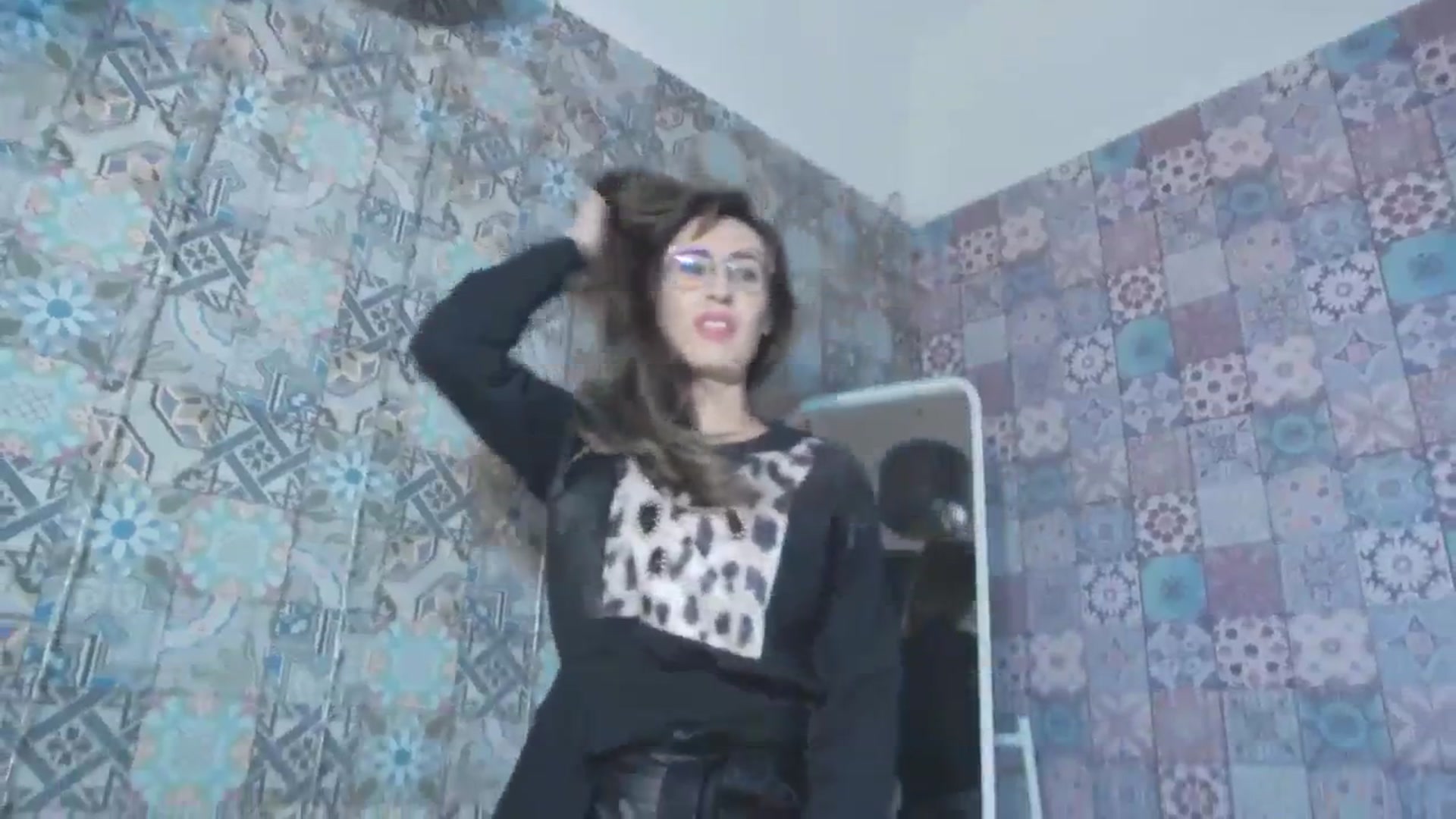 Gallery image thumbnail from LysAddiction's myfreecams stream on, 10/16/2023, 16:35 image 3 of 20