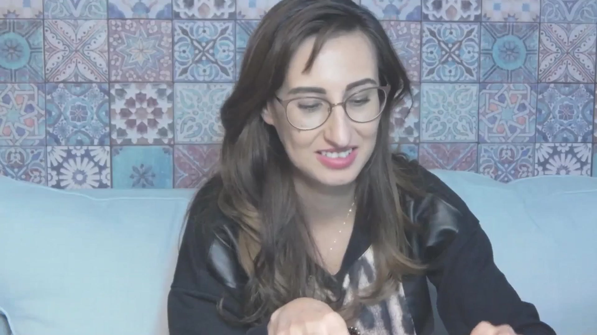 Gallery image thumbnail from LysAddiction's myfreecams stream on, 10/16/2023, 16:35 image 19 of 20