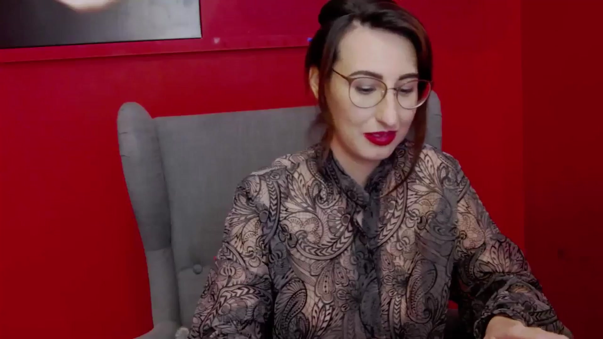 Gallery image thumbnail from LysAddiction's myfreecams stream on, 11/05/2023, 18:53 image 12 of 20