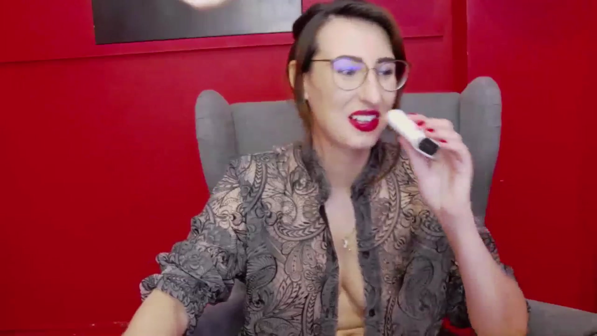 Gallery image thumbnail from LysAddiction's myfreecams stream on, 11/05/2023, 20:07 image 14 of 20