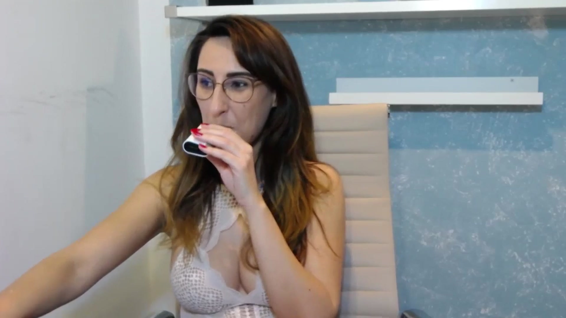 Gallery image thumbnail from LysAddiction's myfreecams stream on, 11/12/2023, 19:10 image 5 of 20