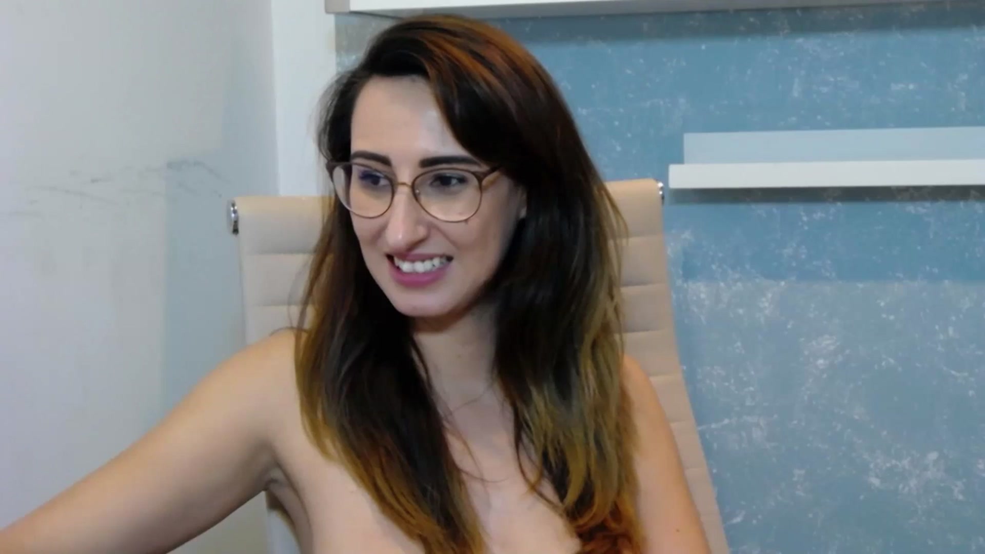 Gallery image thumbnail from LysAddiction's myfreecams stream on, 11/12/2023, 20:08 image 17 of 20