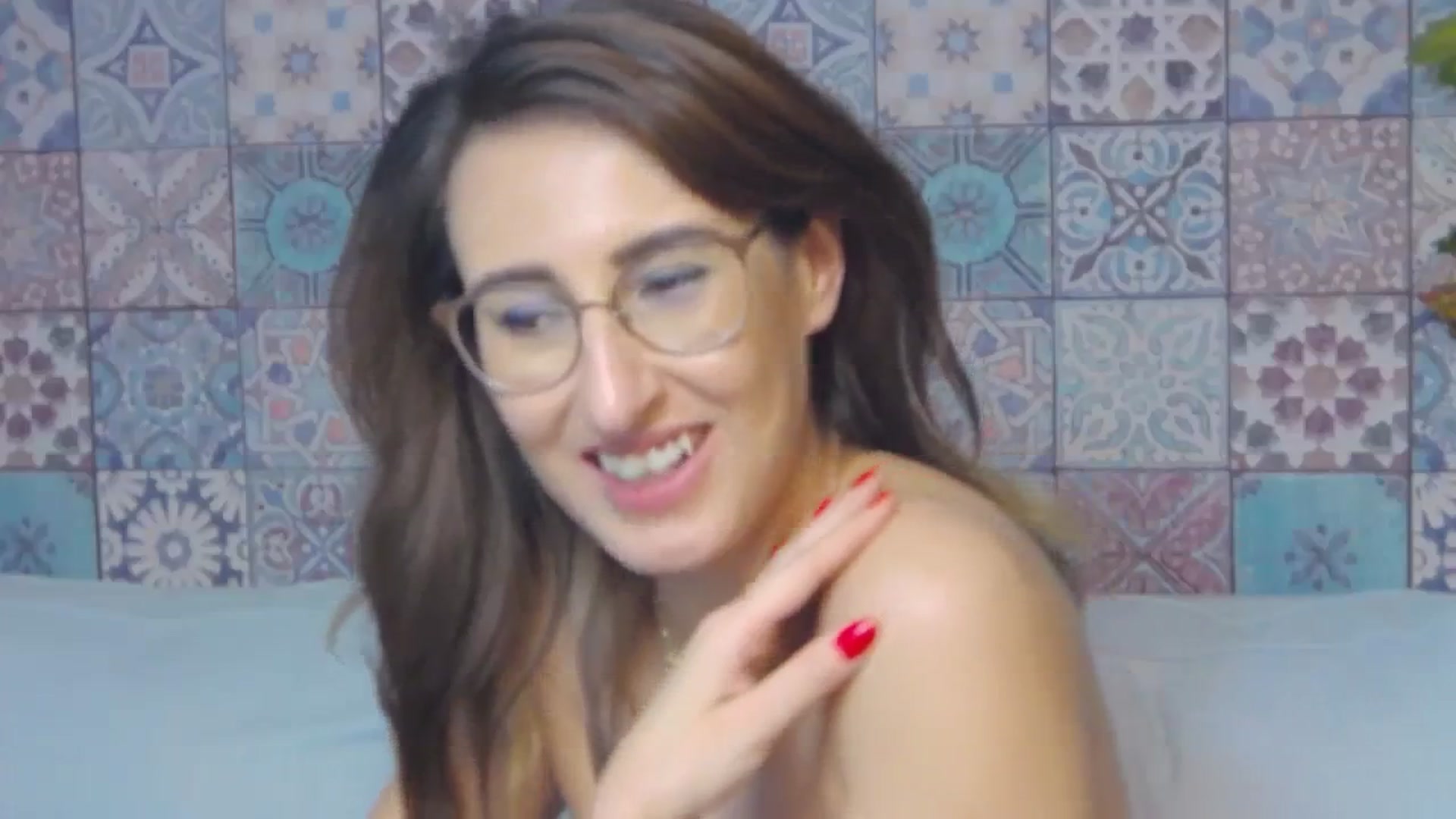 Gallery image thumbnail from LysAddiction's myfreecams stream on, 11/18/2023, 20:28 image 18 of 20