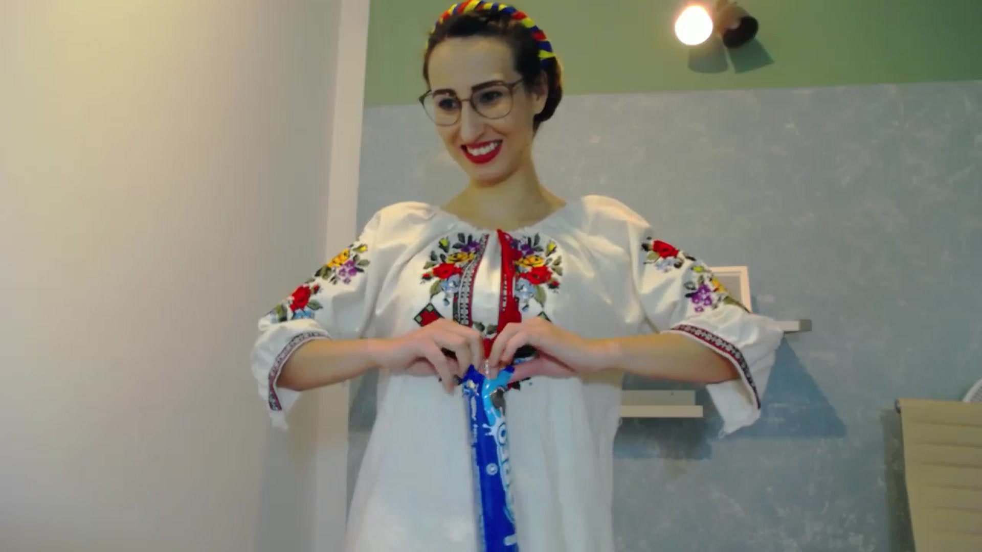 Gallery image thumbnail from LysAddiction's myfreecams stream on, 12/01/2023, 18:15 image 19 of 20
