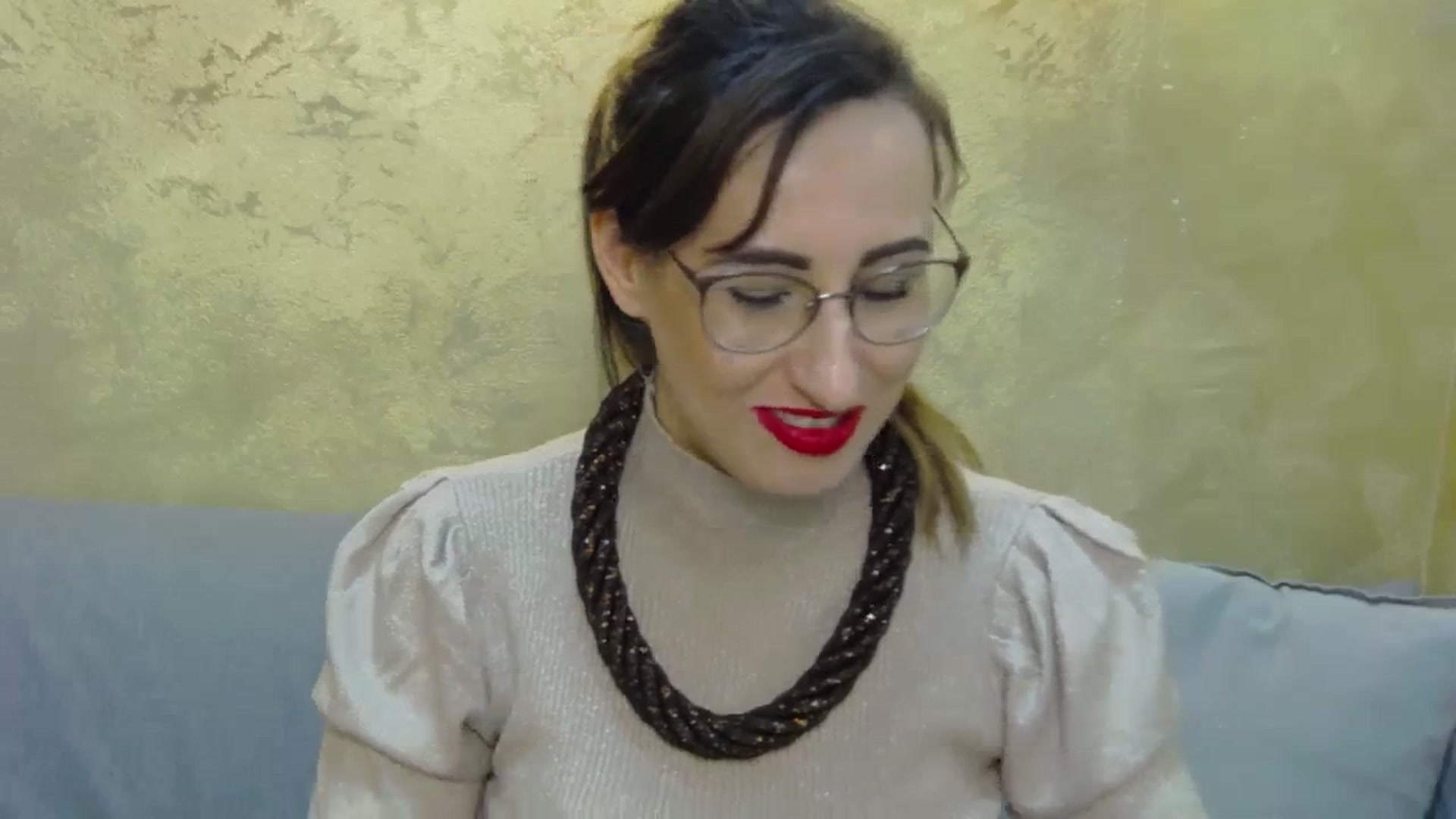 Gallery image thumbnail from LysAddiction's myfreecams stream on, 12/03/2023, 17:54 image 7 of 20