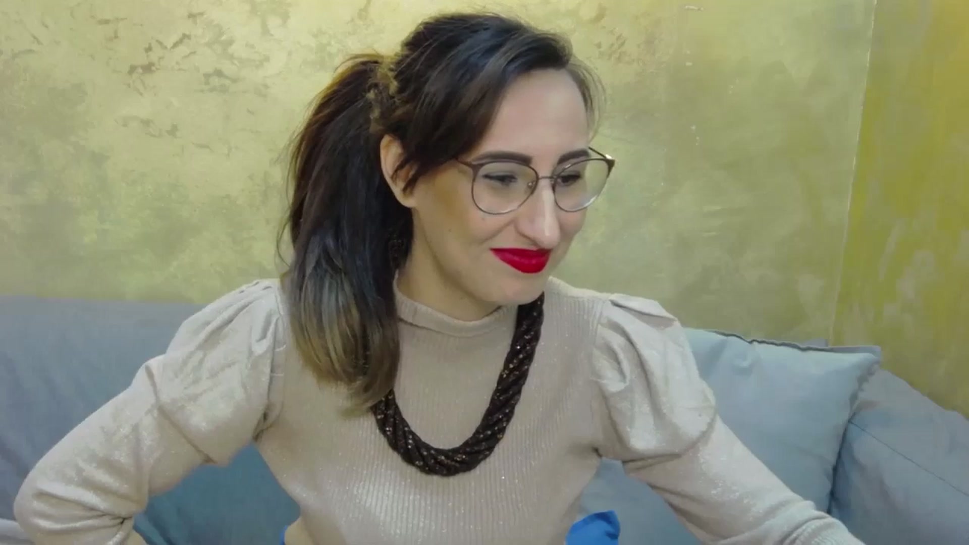 Gallery image thumbnail from LysAddiction's myfreecams stream on, 12/03/2023, 17:54 image 15 of 20