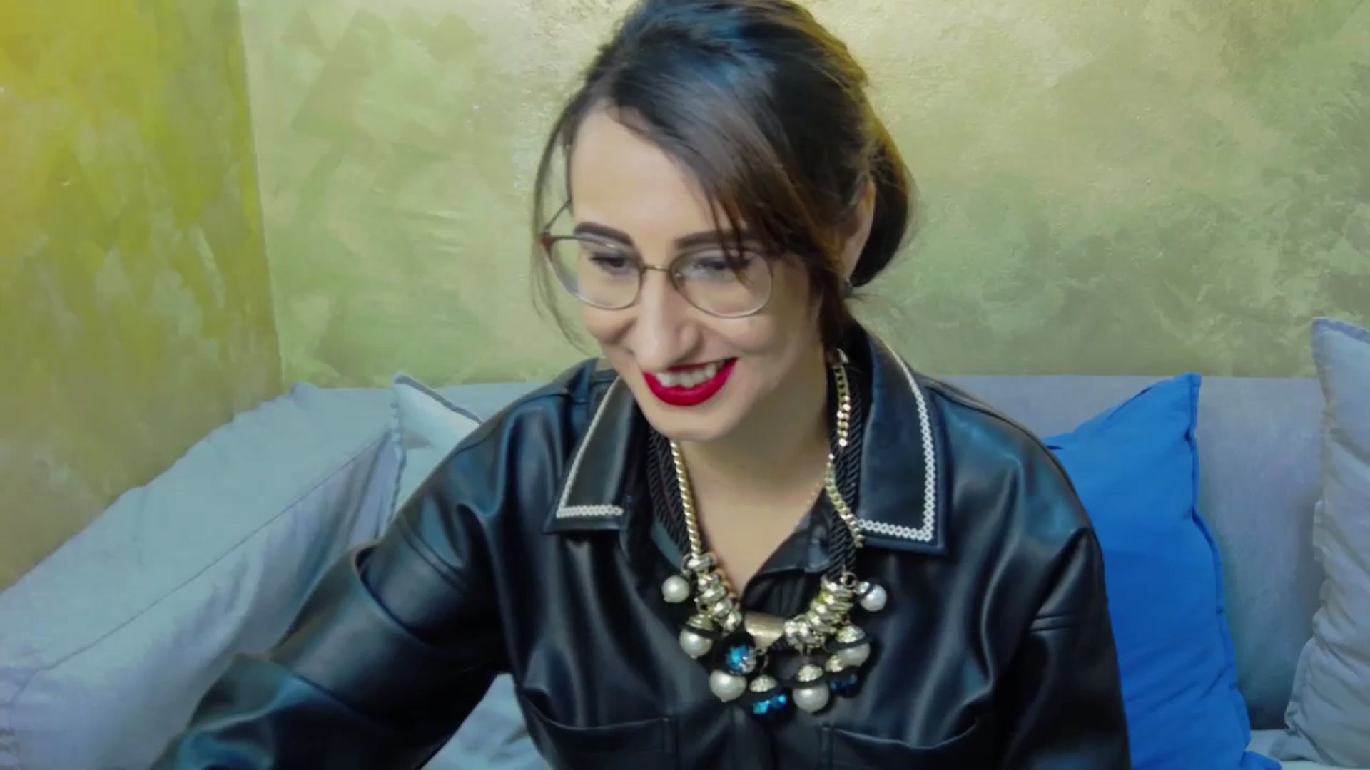 Gallery image thumbnail from LysAddiction's myfreecams stream on, 12/08/2023, 20:09 image 7 of 20
