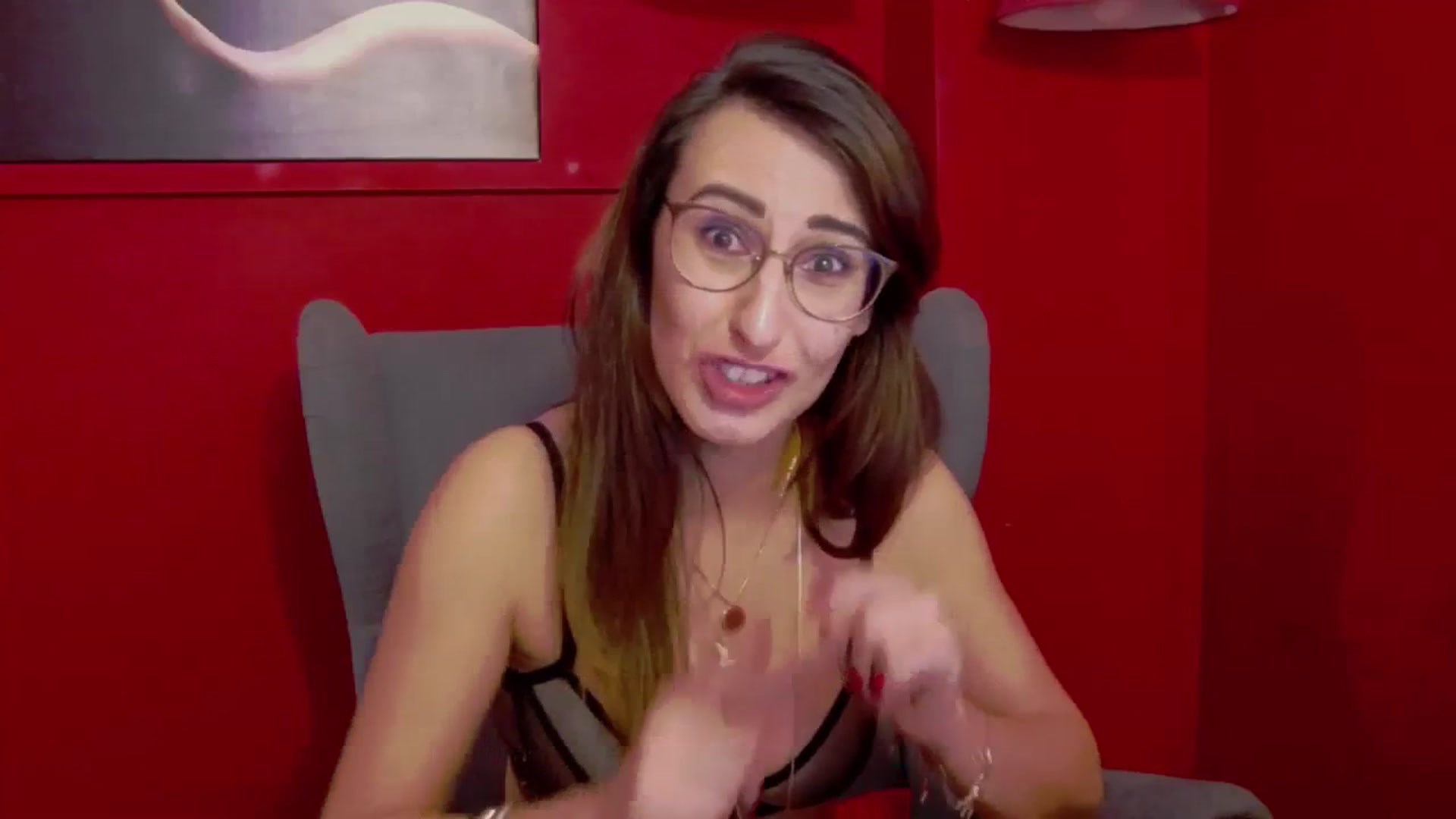 Gallery image thumbnail from LysAddiction's myfreecams stream on, 12/11/2023, 19:25 image 18 of 20