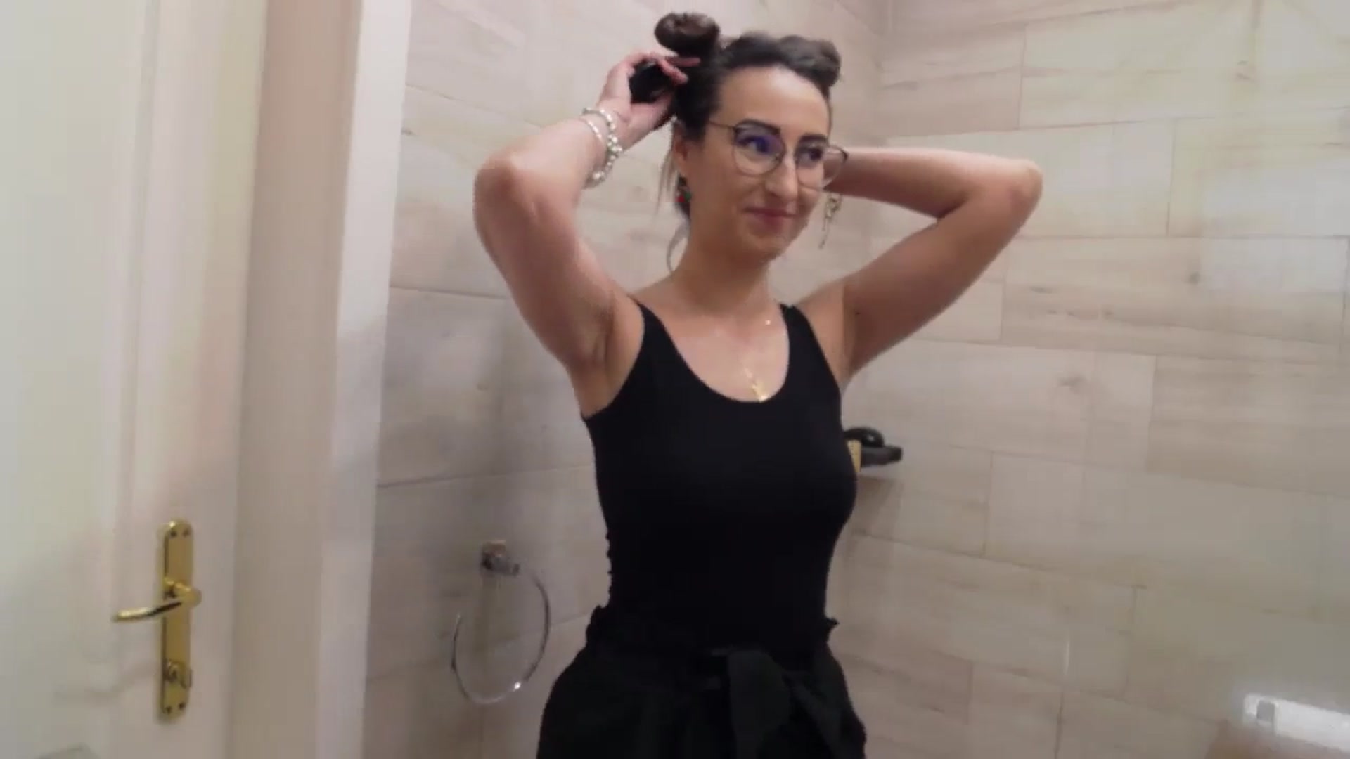Gallery image thumbnail from LysAddiction's myfreecams stream on, 12/14/2023, 17:41 image 5 of 20