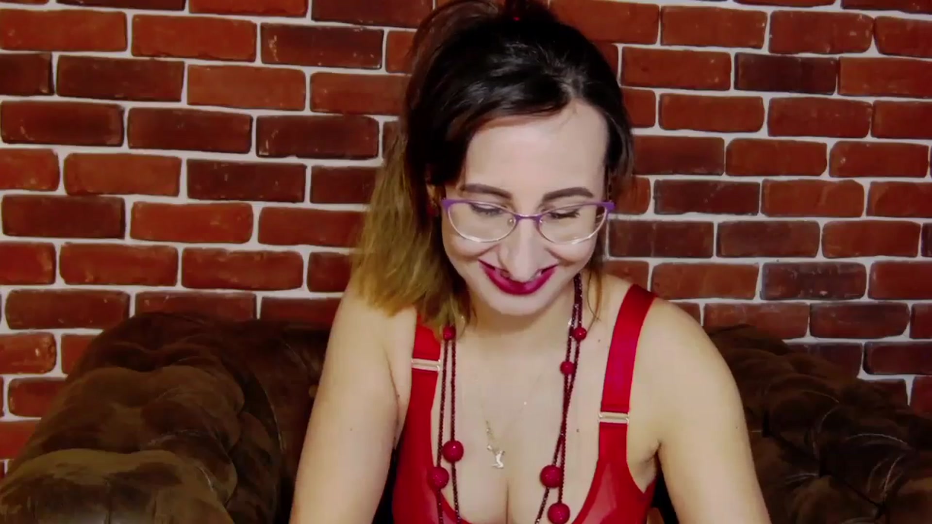 Gallery image thumbnail from LysAddiction's myfreecams stream on, 12/26/2023, 20:30 image 15 of 20