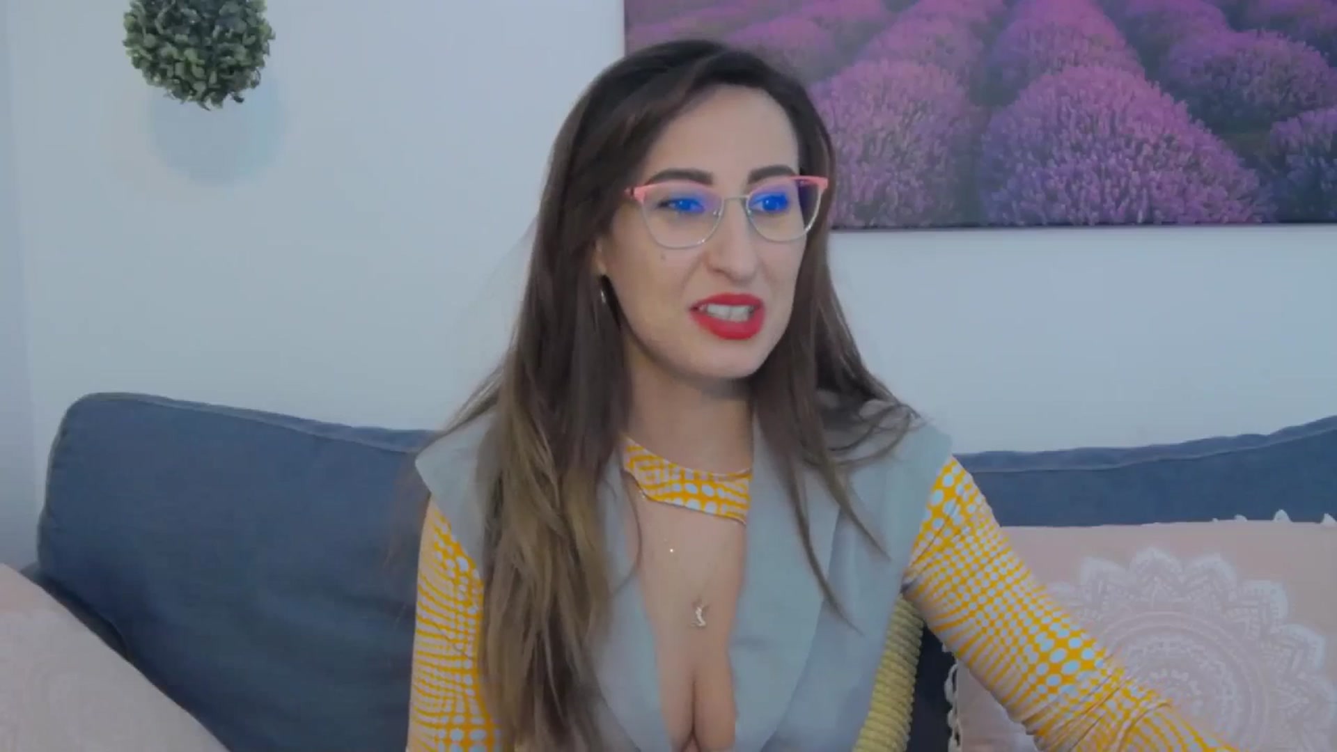 Gallery image thumbnail from LysAddiction's myfreecams stream on, 12/29/2023, 18:39 image 5 of 20