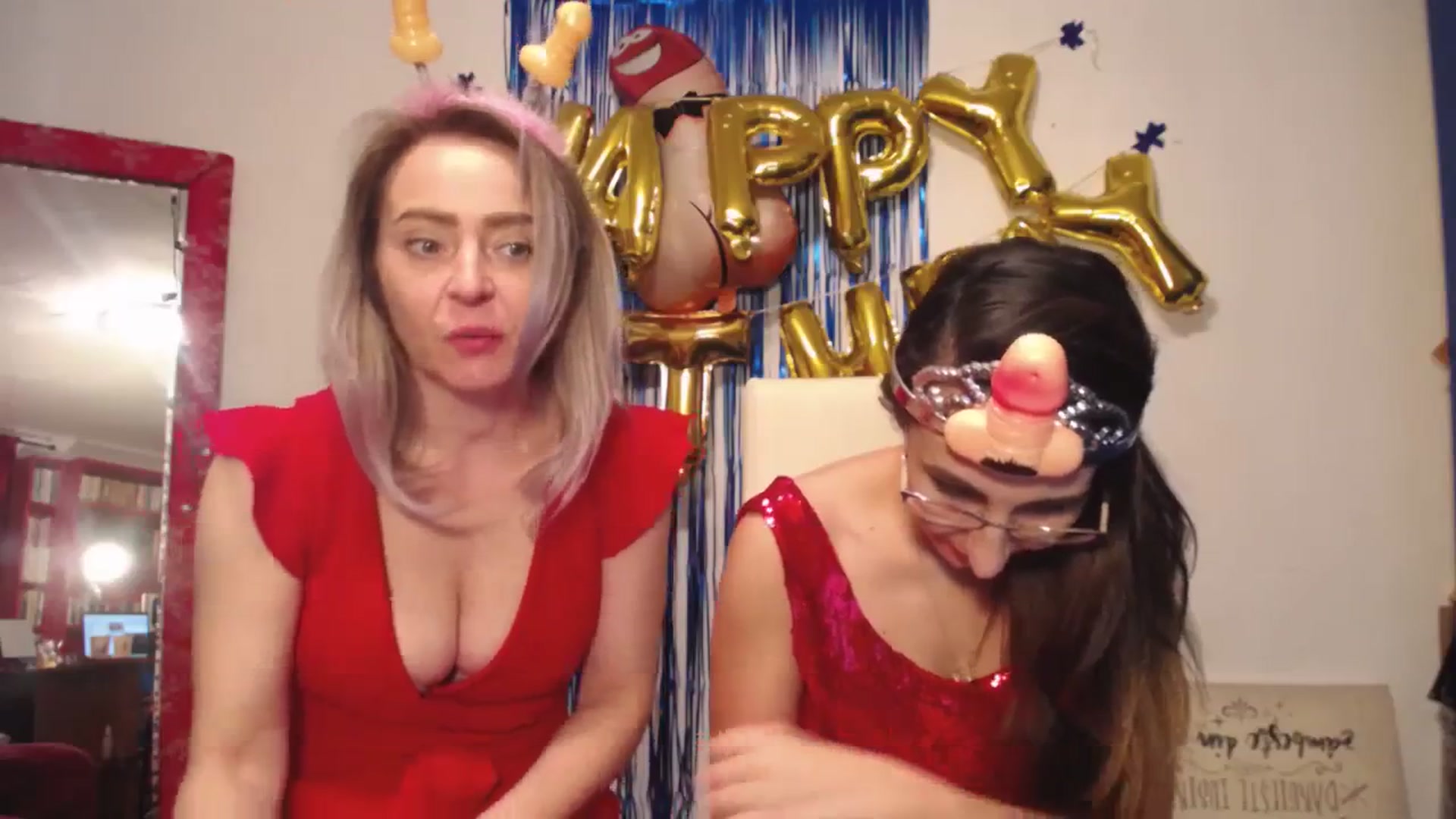 Gallery image thumbnail from LysAddiction's myfreecams stream on, 12/30/2023, 19:18 image 14 of 20
