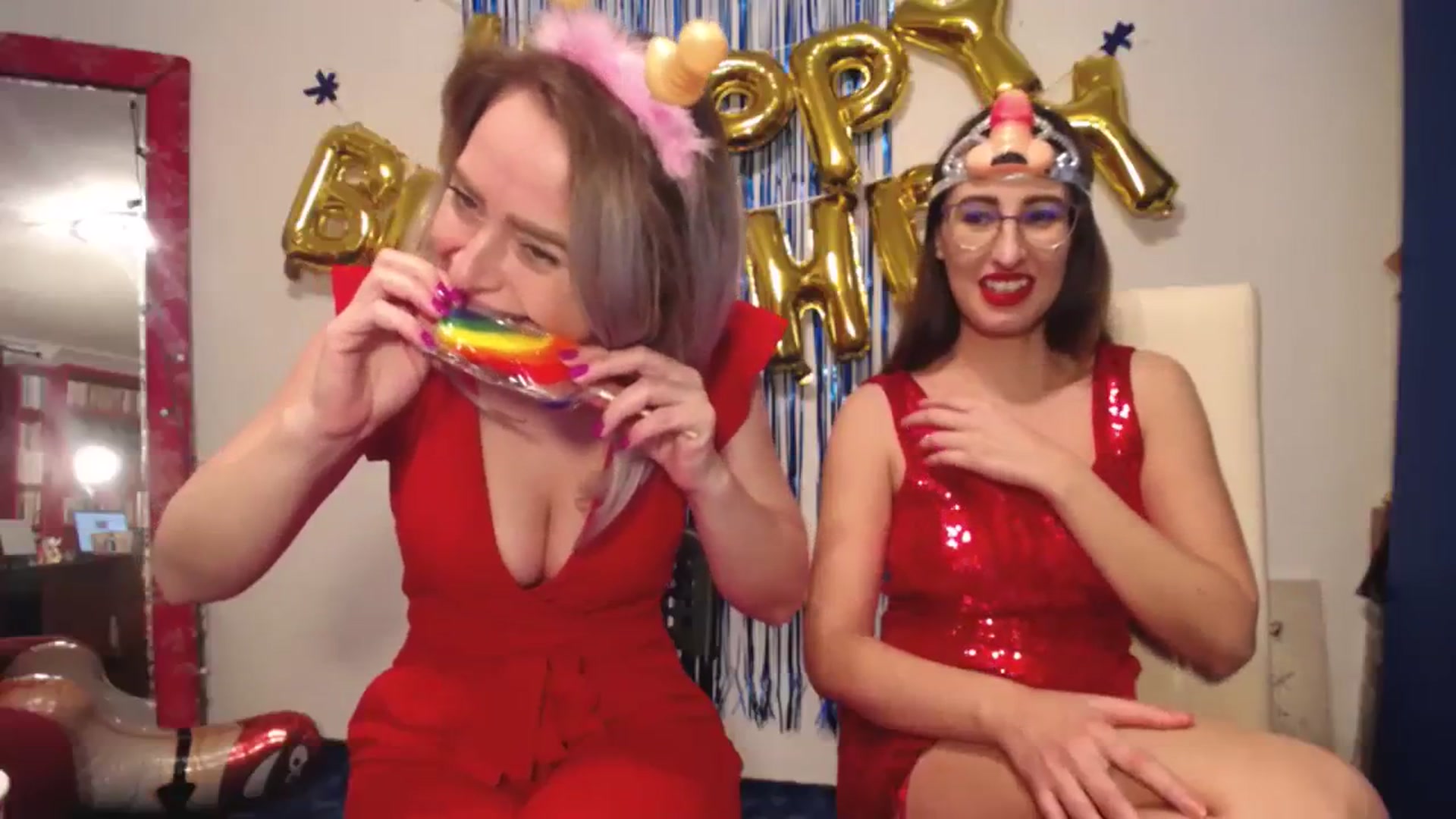 Gallery image thumbnail from LysAddiction's myfreecams stream on, 12/30/2023, 19:18 image 20 of 20