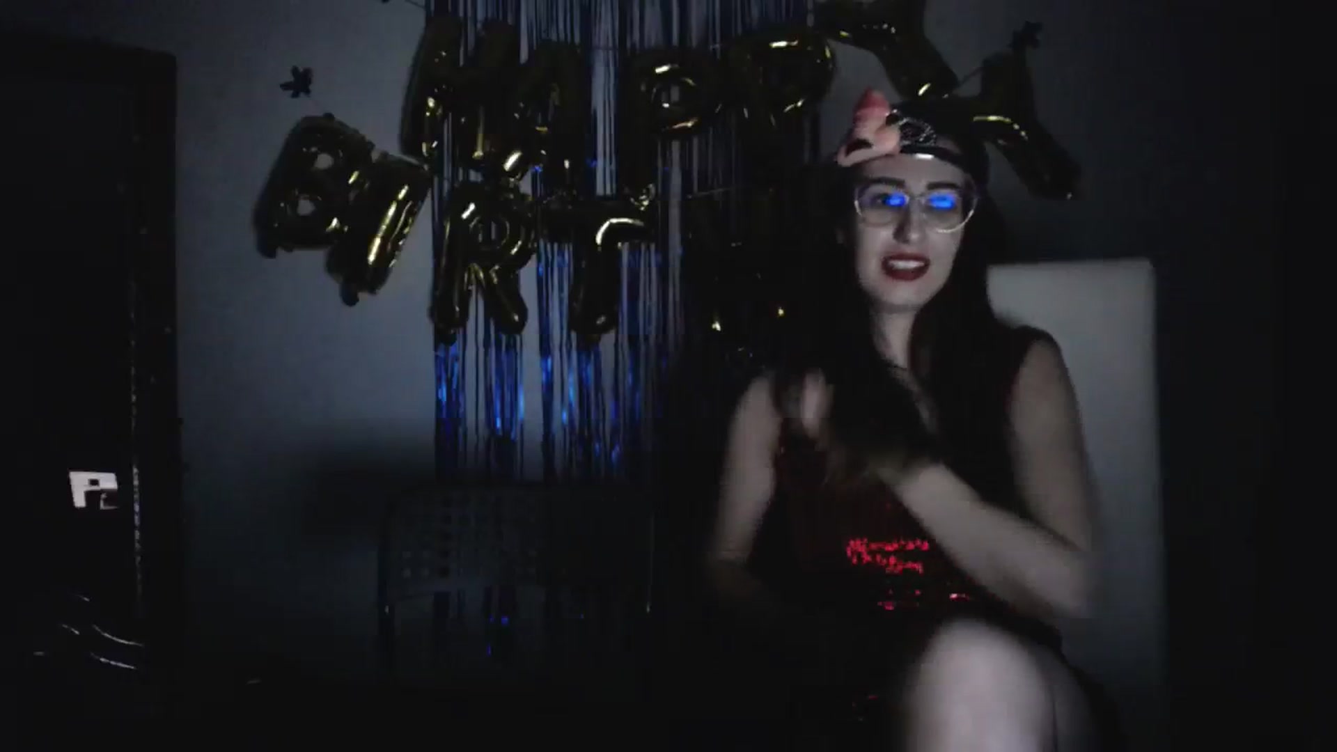 Gallery image thumbnail from LysAddiction's myfreecams stream on, 12/30/2023, 19:29 image 2 of 20