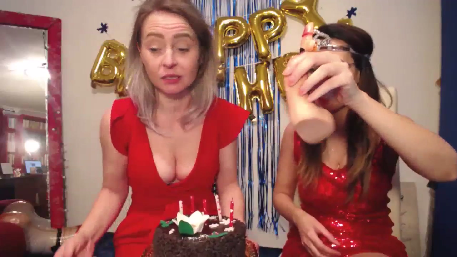 Gallery image thumbnail from LysAddiction's myfreecams stream on, 12/30/2023, 19:29 image 11 of 20