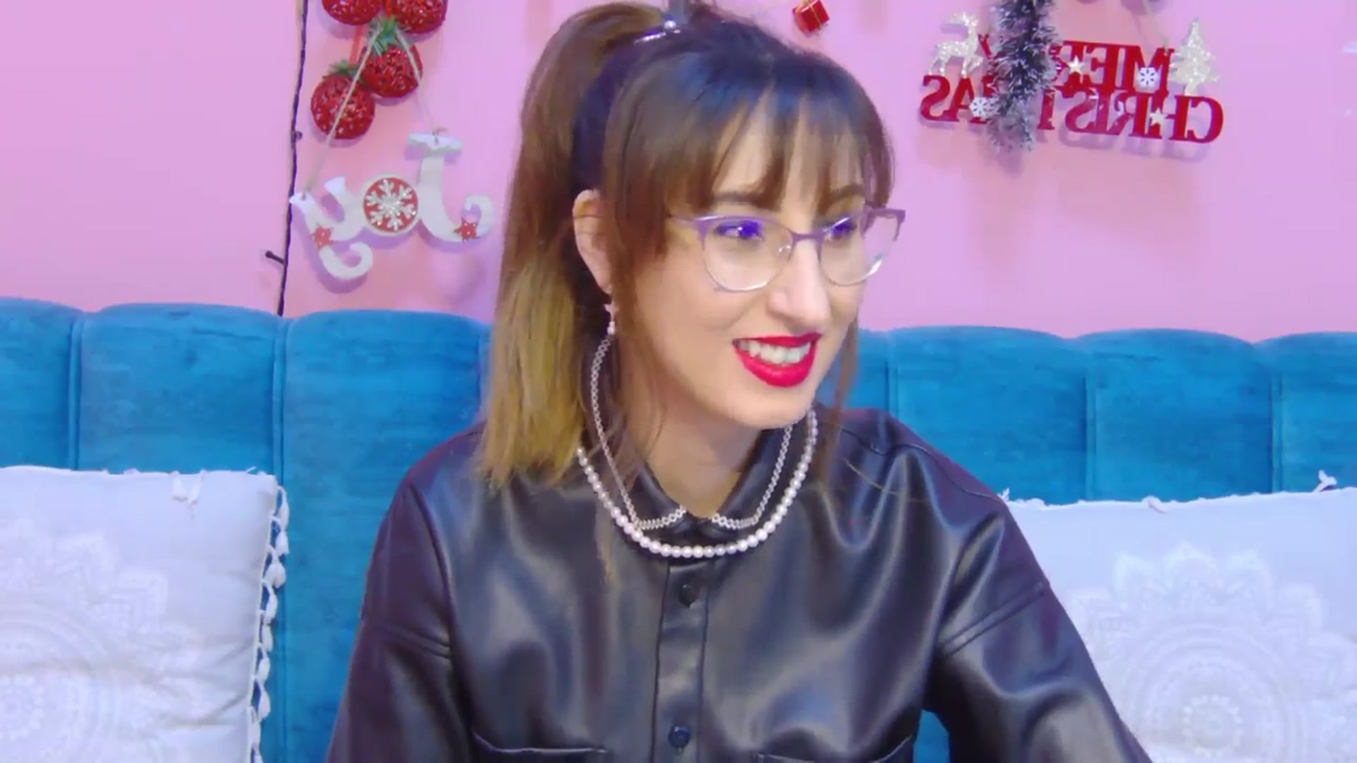 Gallery image thumbnail from LysAddiction's myfreecams stream on, 01/06/2024, 16:50 image 9 of 20