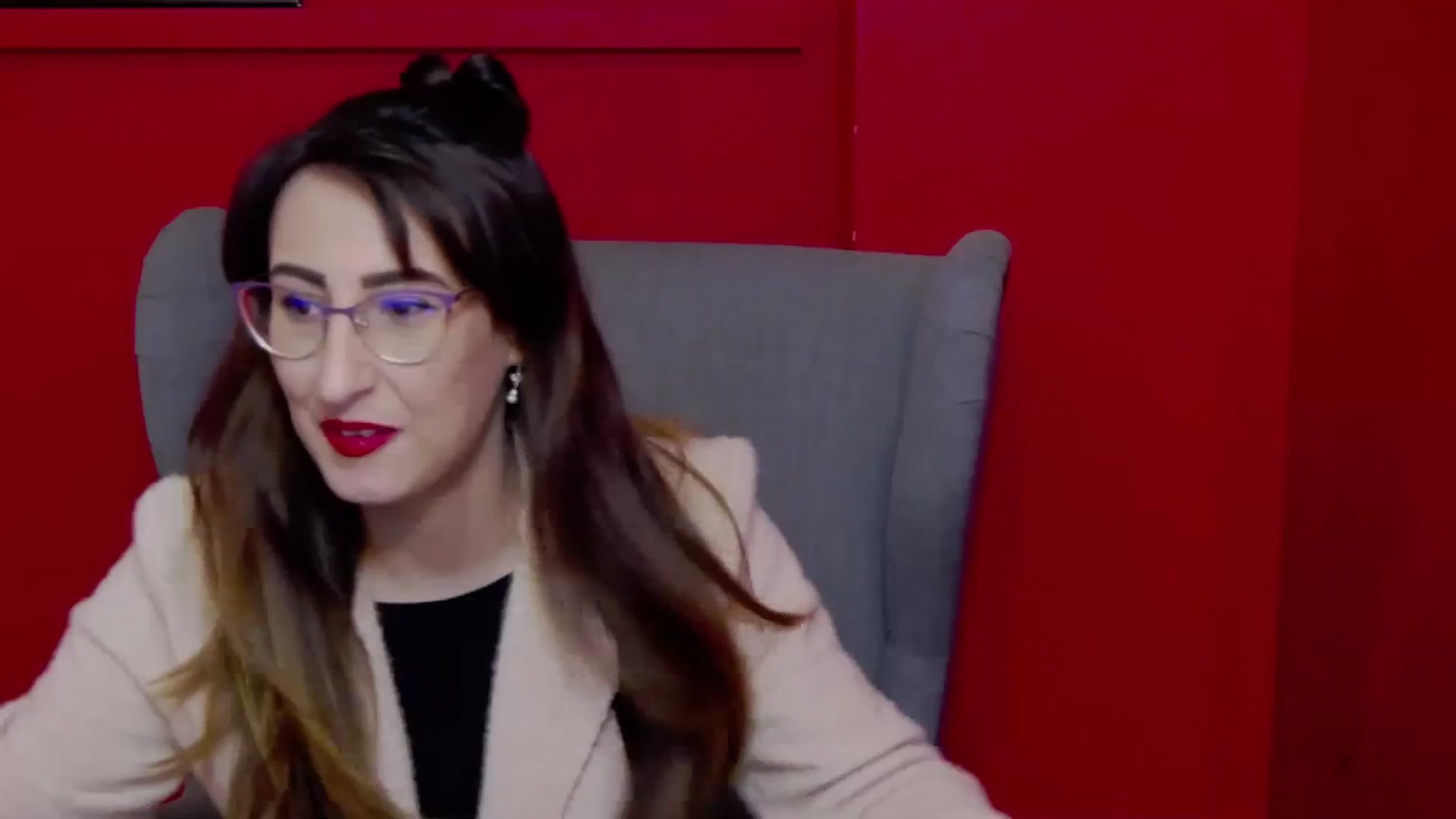 Gallery image thumbnail from LysAddiction's myfreecams stream on, 01/13/2024, 17:33 image 7 of 20
