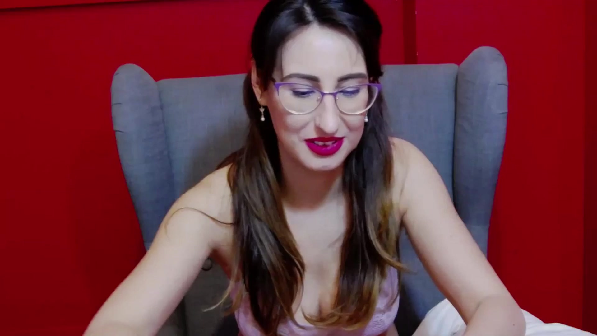 Gallery image thumbnail from LysAddiction's myfreecams stream on, 01/15/2024, 19:19 image 15 of 20
