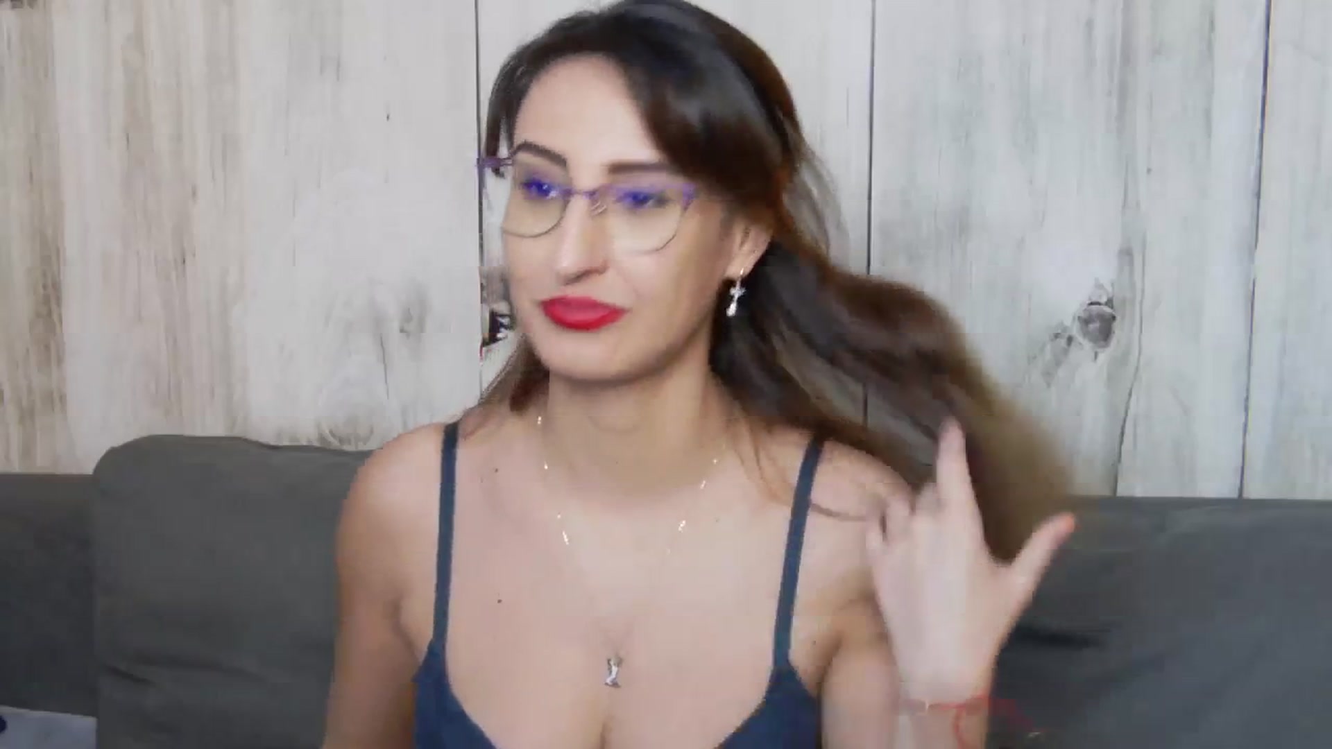 Gallery image thumbnail from LysAddiction's myfreecams stream on, 01/18/2024, 19:51 image 14 of 20