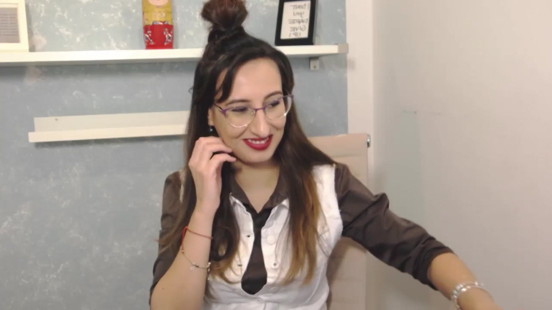 Gallery image thumbnail from LysAddiction's myfreecams stream on, 01/19/2024, 18:12 image 6 of 20