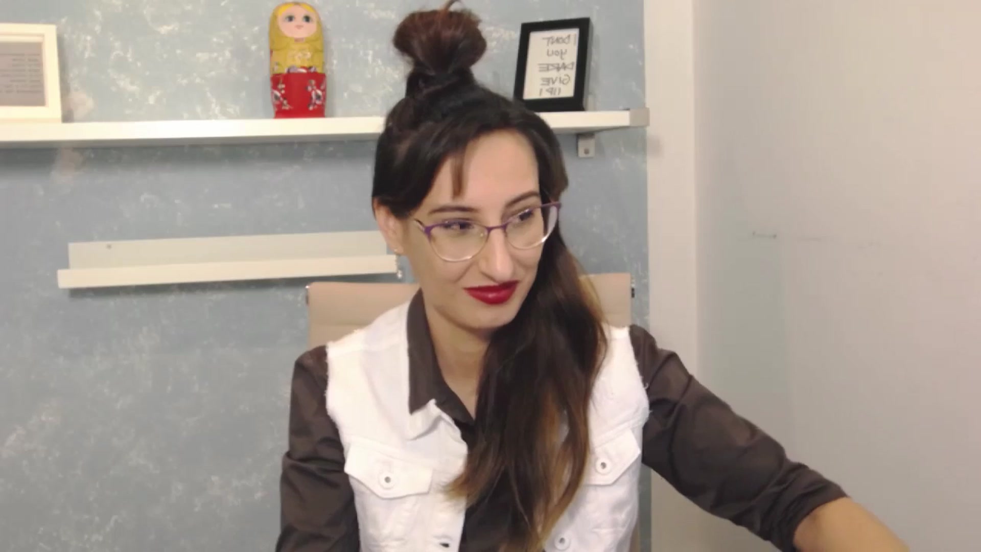 Gallery image thumbnail from LysAddiction's myfreecams stream on, 01/19/2024, 18:12 image 15 of 20