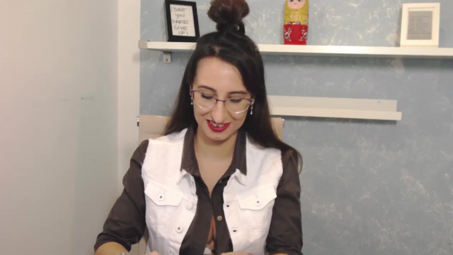 Gallery image thumbnail from LysAddiction's myfreecams stream on, 01/19/2024, 18:57 image 18 of 20