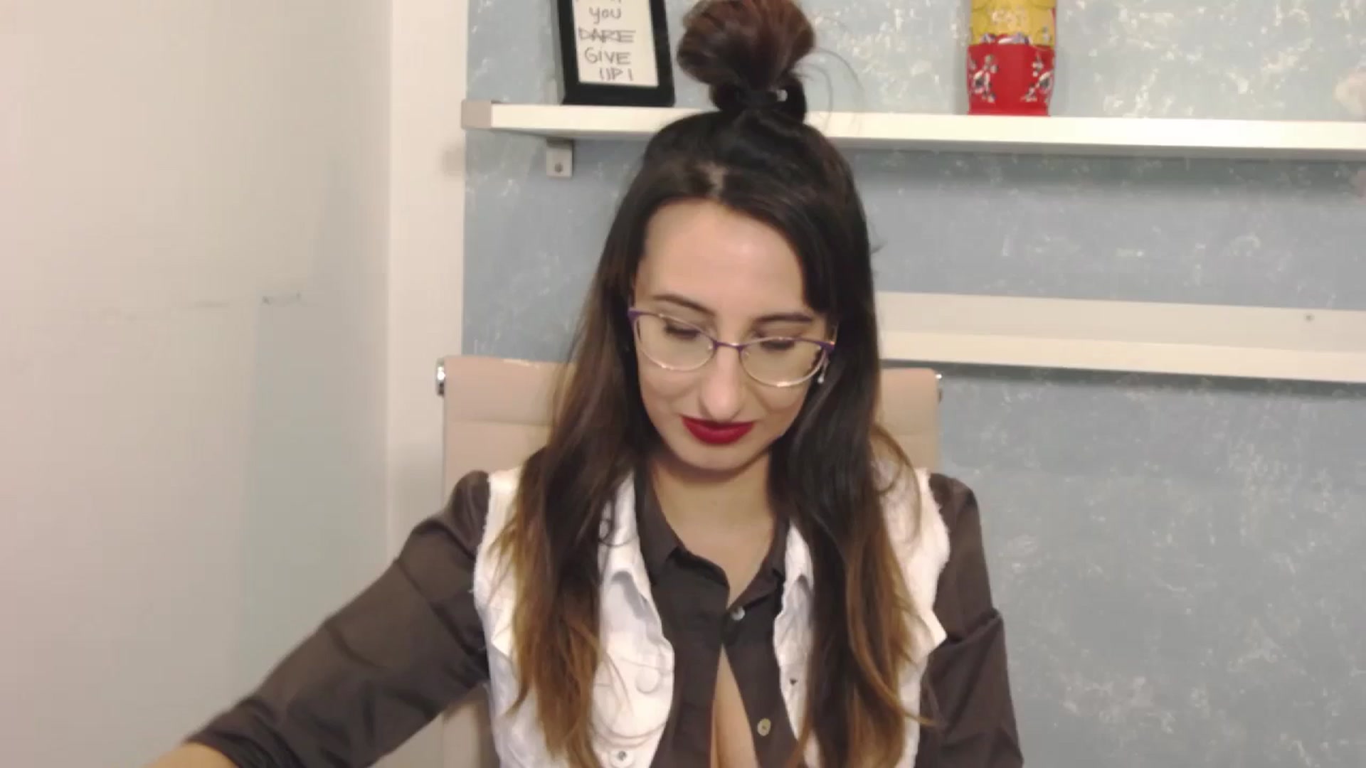 Gallery image thumbnail from LysAddiction's myfreecams stream on, 01/19/2024, 20:18 image 1 of 20