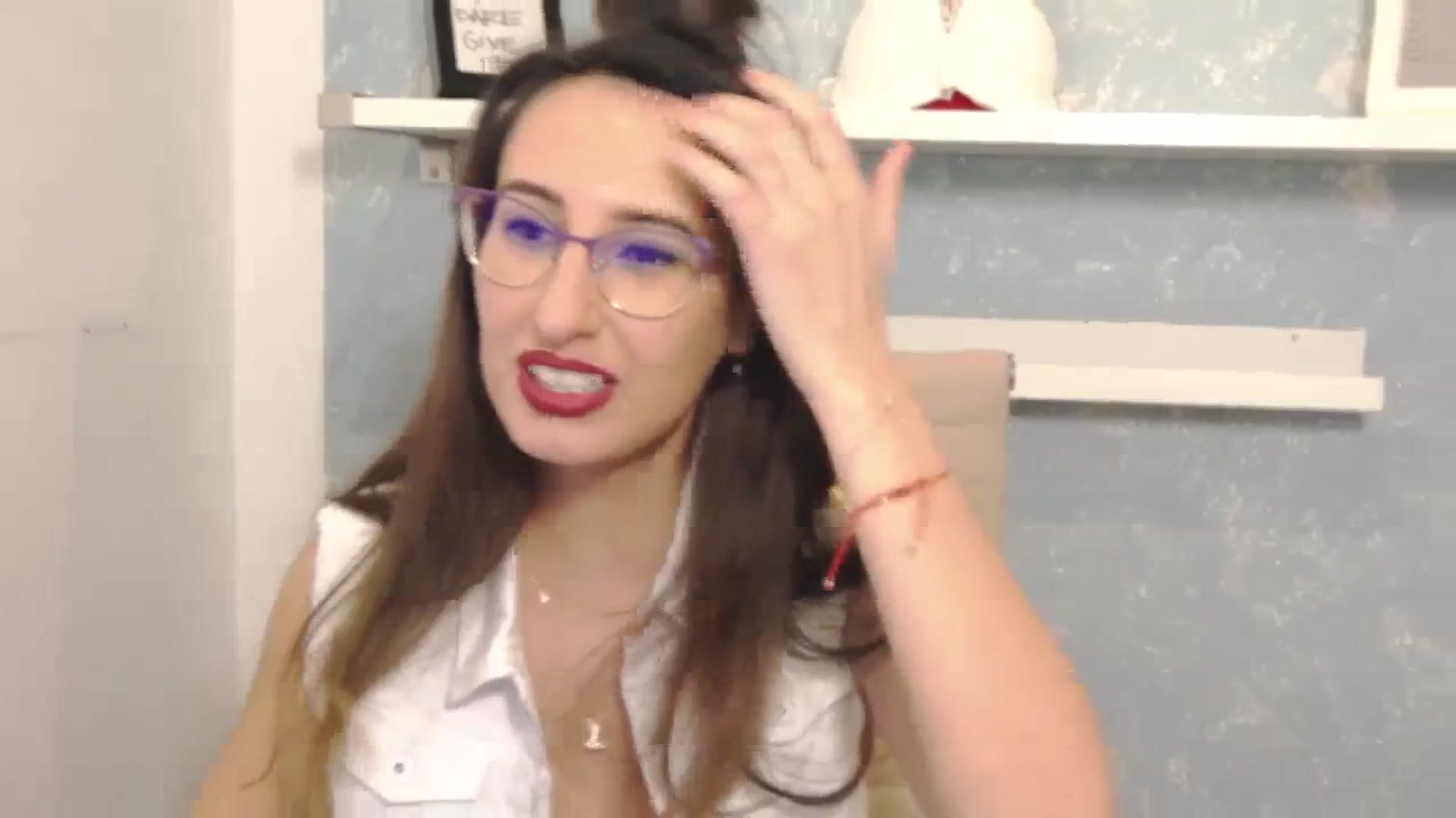 Gallery image thumbnail from LysAddiction's myfreecams stream on, 01/19/2024, 20:18 image 16 of 20