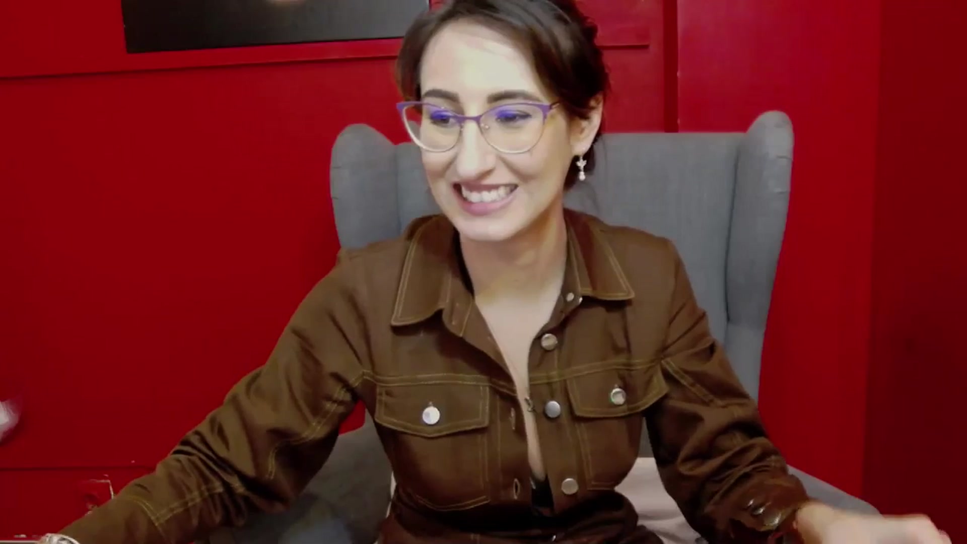 Gallery image thumbnail from LysAddiction's myfreecams stream on, 01/21/2024, 20:01 image 19 of 20