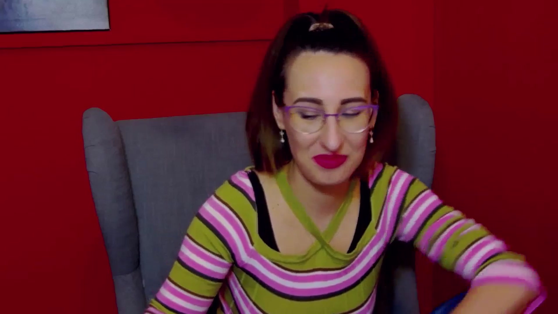Gallery image thumbnail from LysAddiction's myfreecams stream on, 02/01/2024, 18:04 image 12 of 20