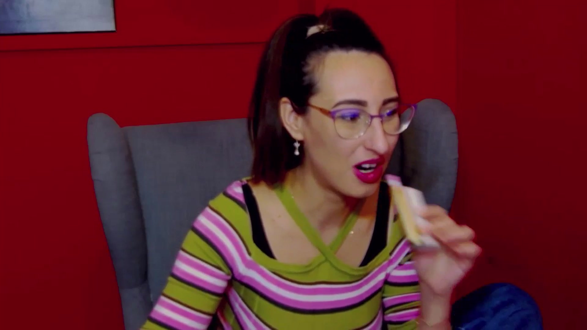 Gallery image thumbnail from LysAddiction's myfreecams stream on, 02/01/2024, 18:04 image 14 of 20