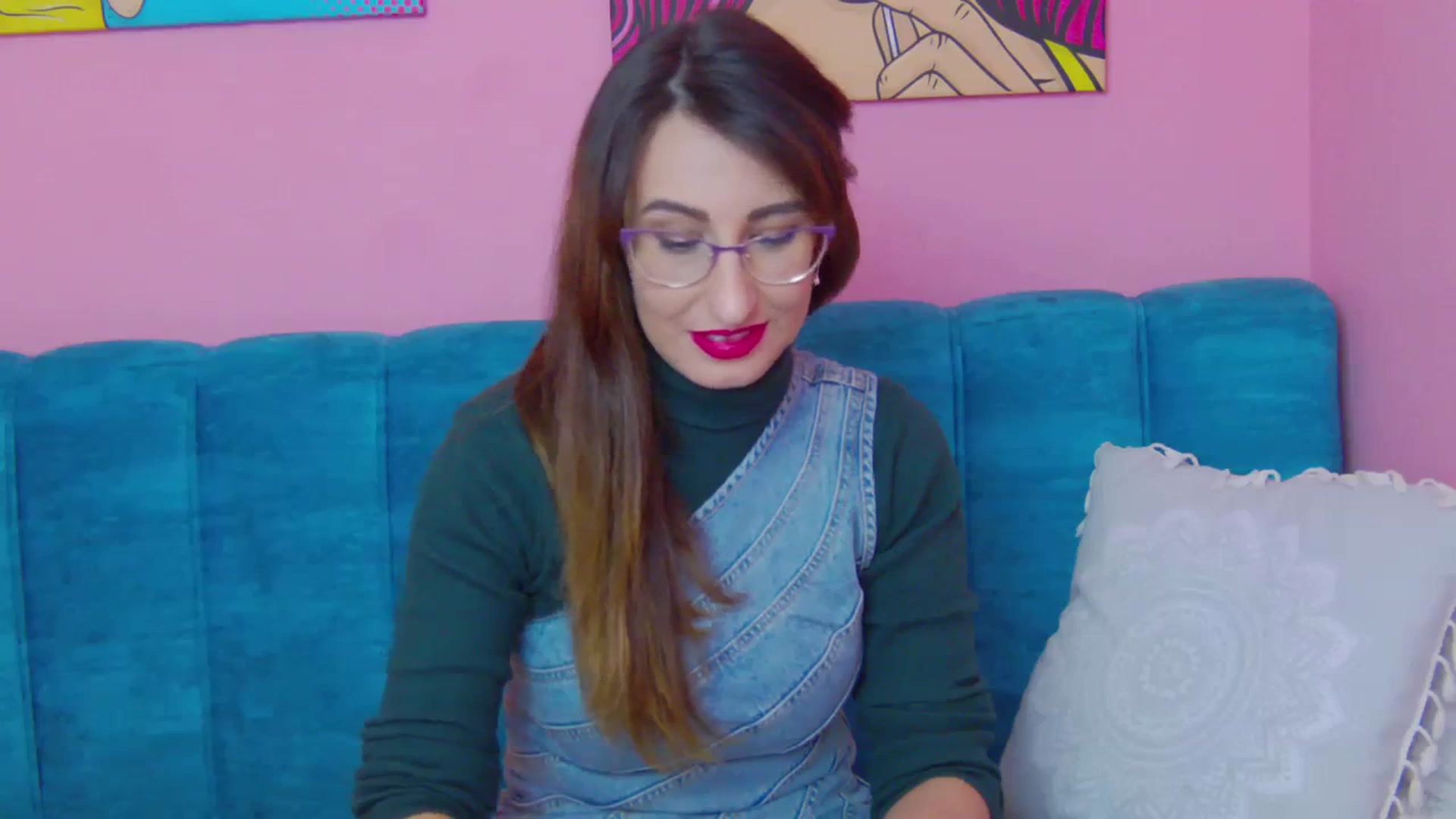 Gallery image thumbnail from LysAddiction's myfreecams stream on, 02/04/2024, 17:48 image 13 of 20