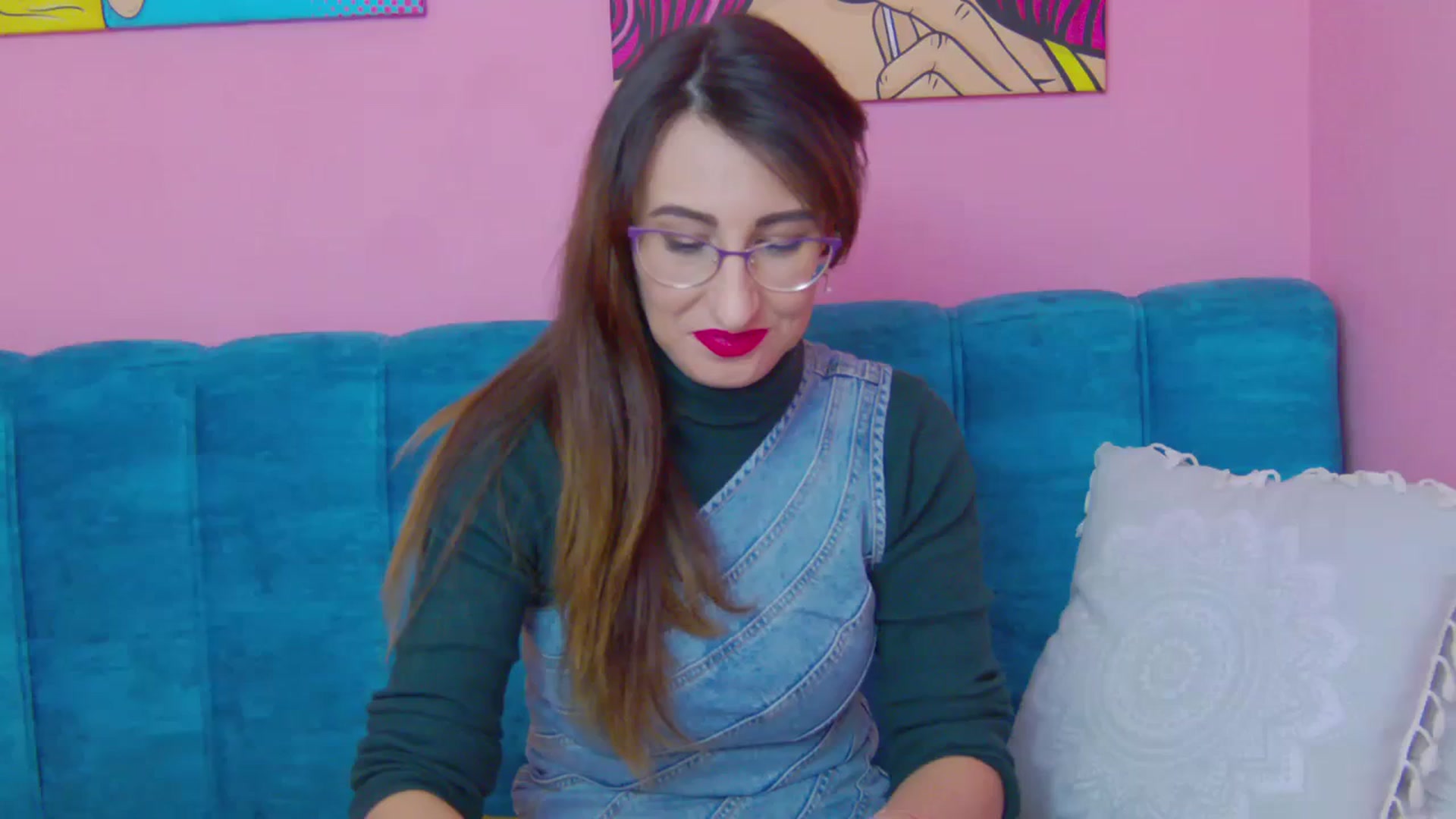 Gallery image thumbnail from LysAddiction's myfreecams stream on, 02/04/2024, 17:48 image 11 of 20