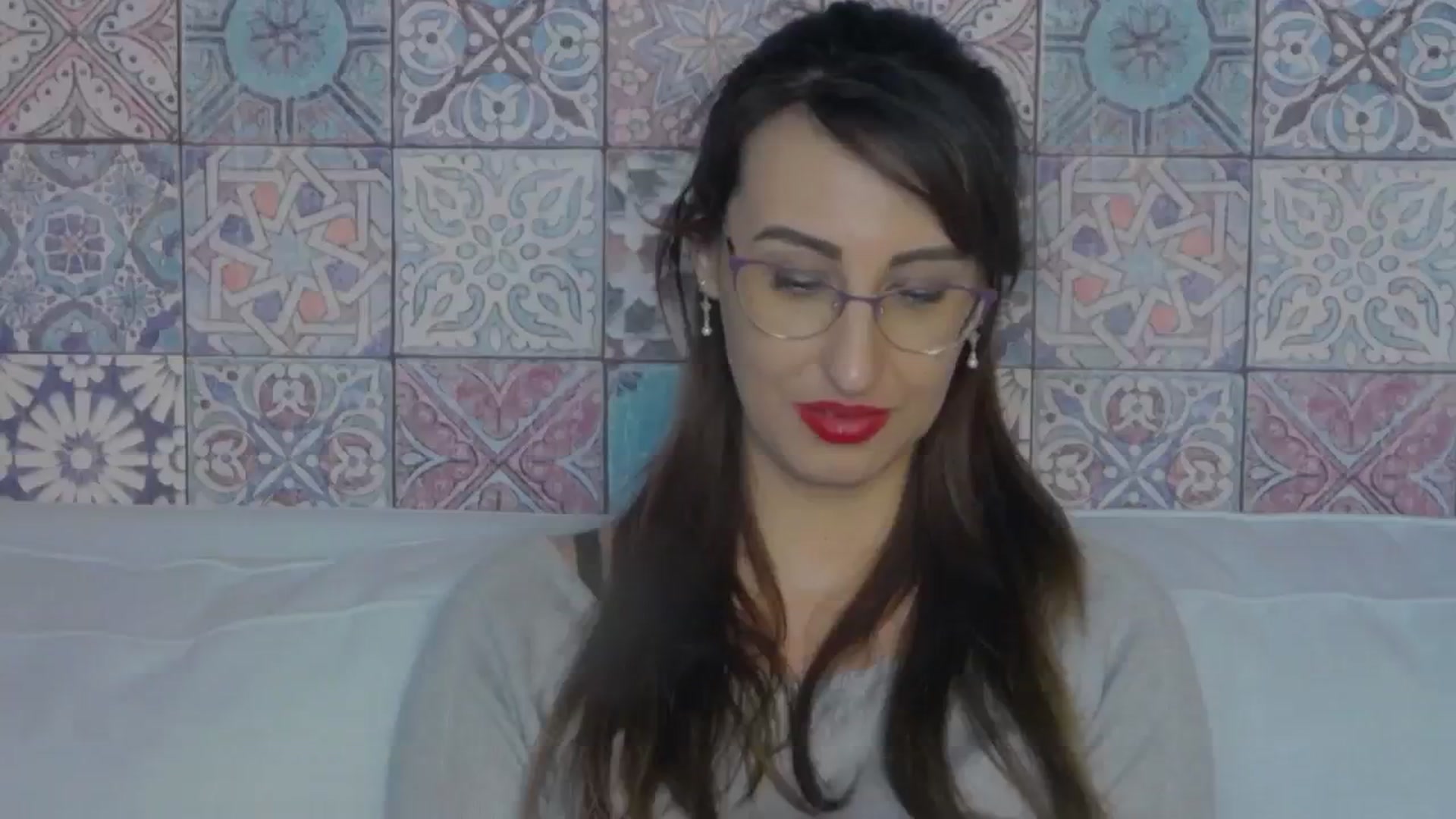 Gallery image thumbnail from LysAddiction's myfreecams stream on, 02/12/2024, 20:07 image 10 of 20