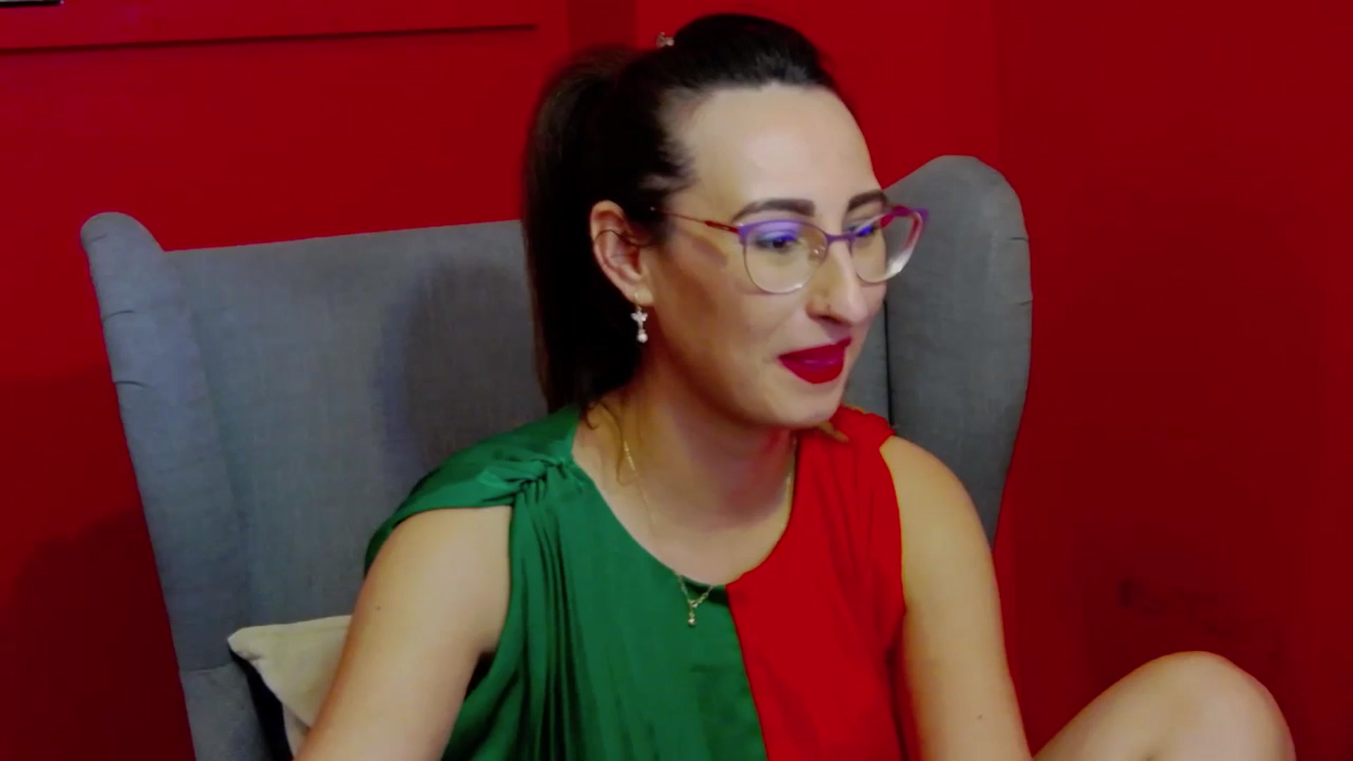 Gallery image thumbnail from LysAddiction's myfreecams stream on, 02/14/2024, 19:24 image 19 of 20