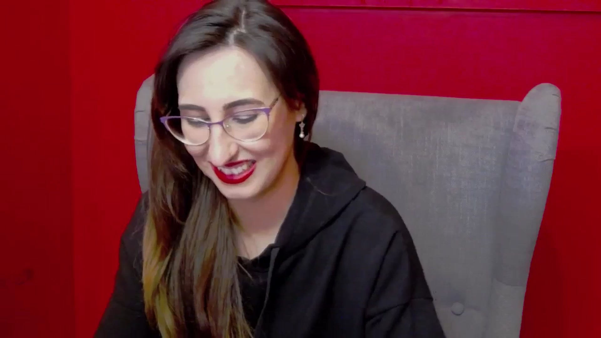 Gallery image thumbnail from LysAddiction's myfreecams stream on, 02/19/2024, 20:17 image 5 of 20