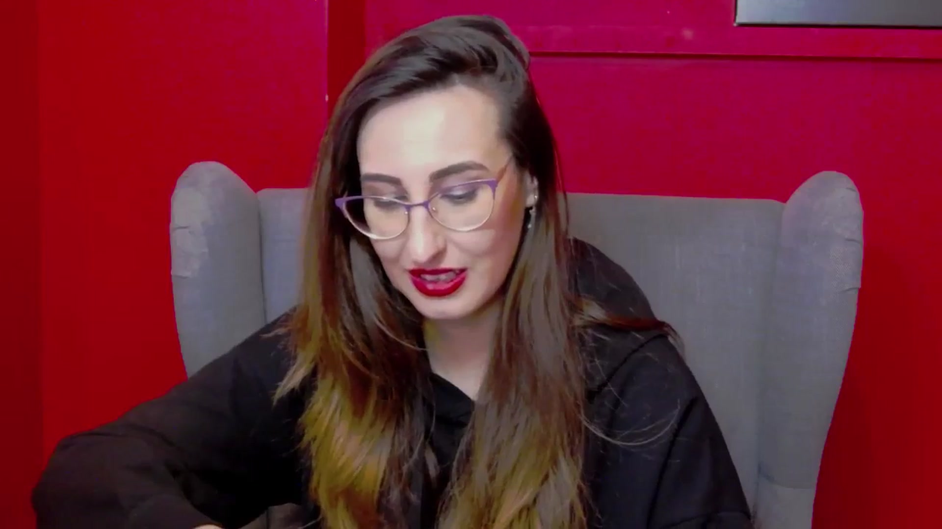 Gallery image thumbnail from LysAddiction's myfreecams stream on, 02/19/2024, 20:17 image 11 of 20