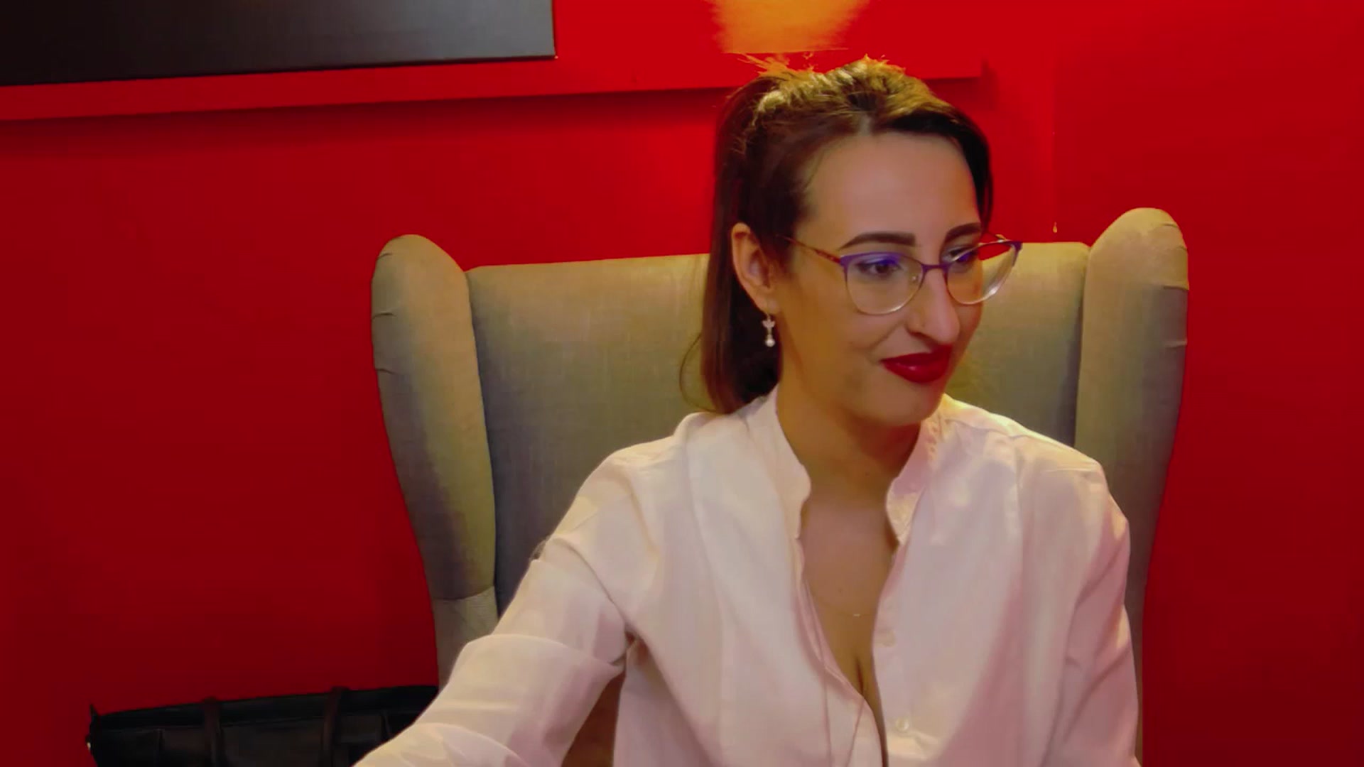 Gallery image thumbnail from LysAddiction's myfreecams stream on, 02/20/2024, 18:16 image 18 of 20