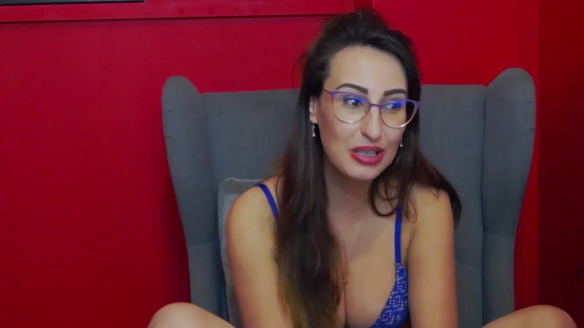 Gallery image thumbnail from LysAddiction's myfreecams stream on, 02/24/2024, 20:03 image 8 of 20