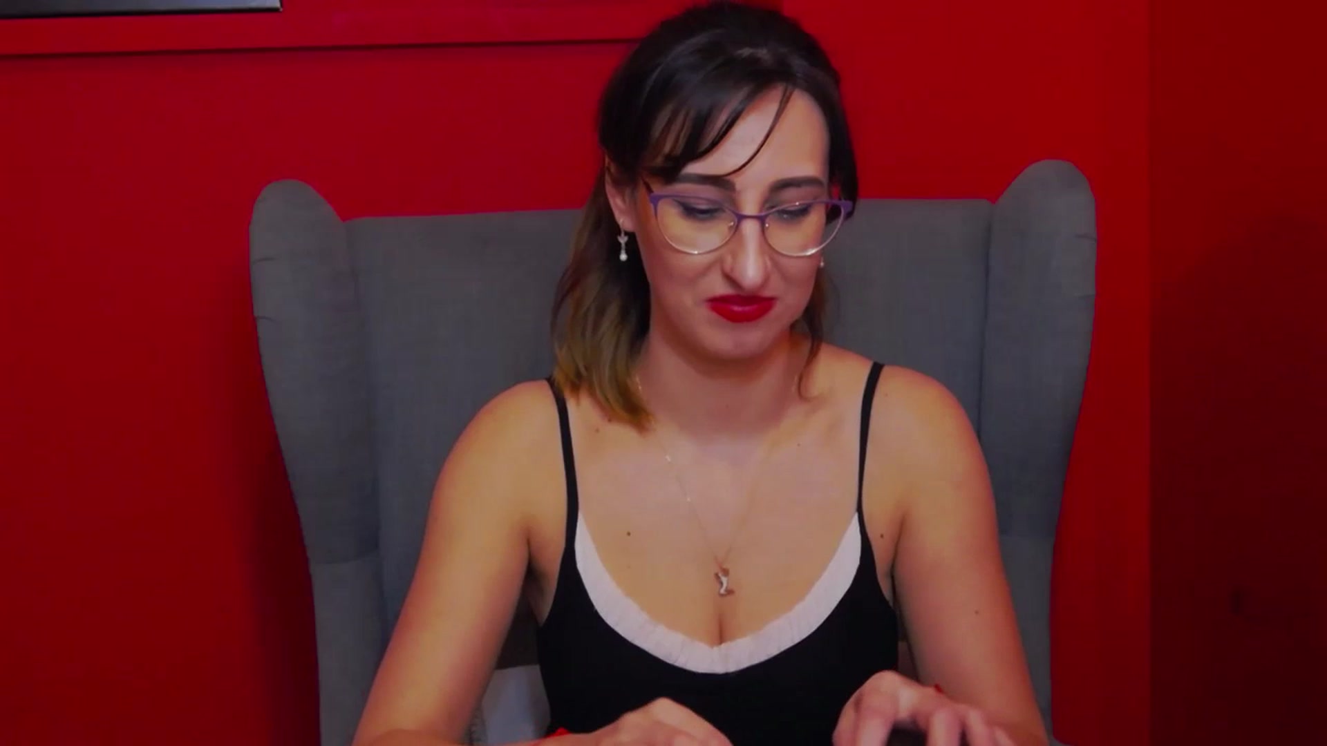 Gallery image thumbnail from LysAddiction's myfreecams stream on, 02/27/2024, 20:08 image 15 of 20