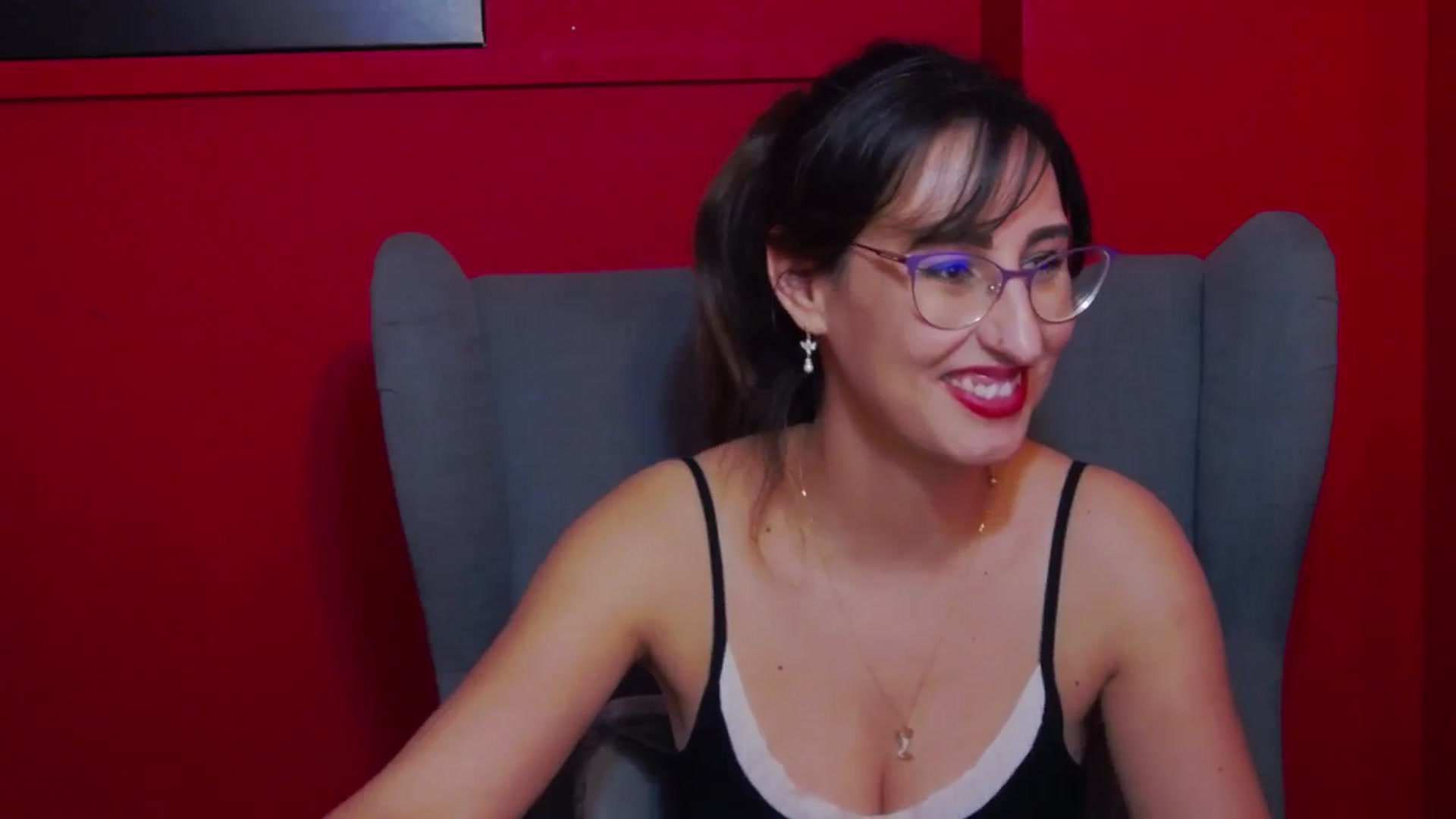 Gallery image thumbnail from LysAddiction's myfreecams stream on, 02/27/2024, 20:08 image 20 of 20