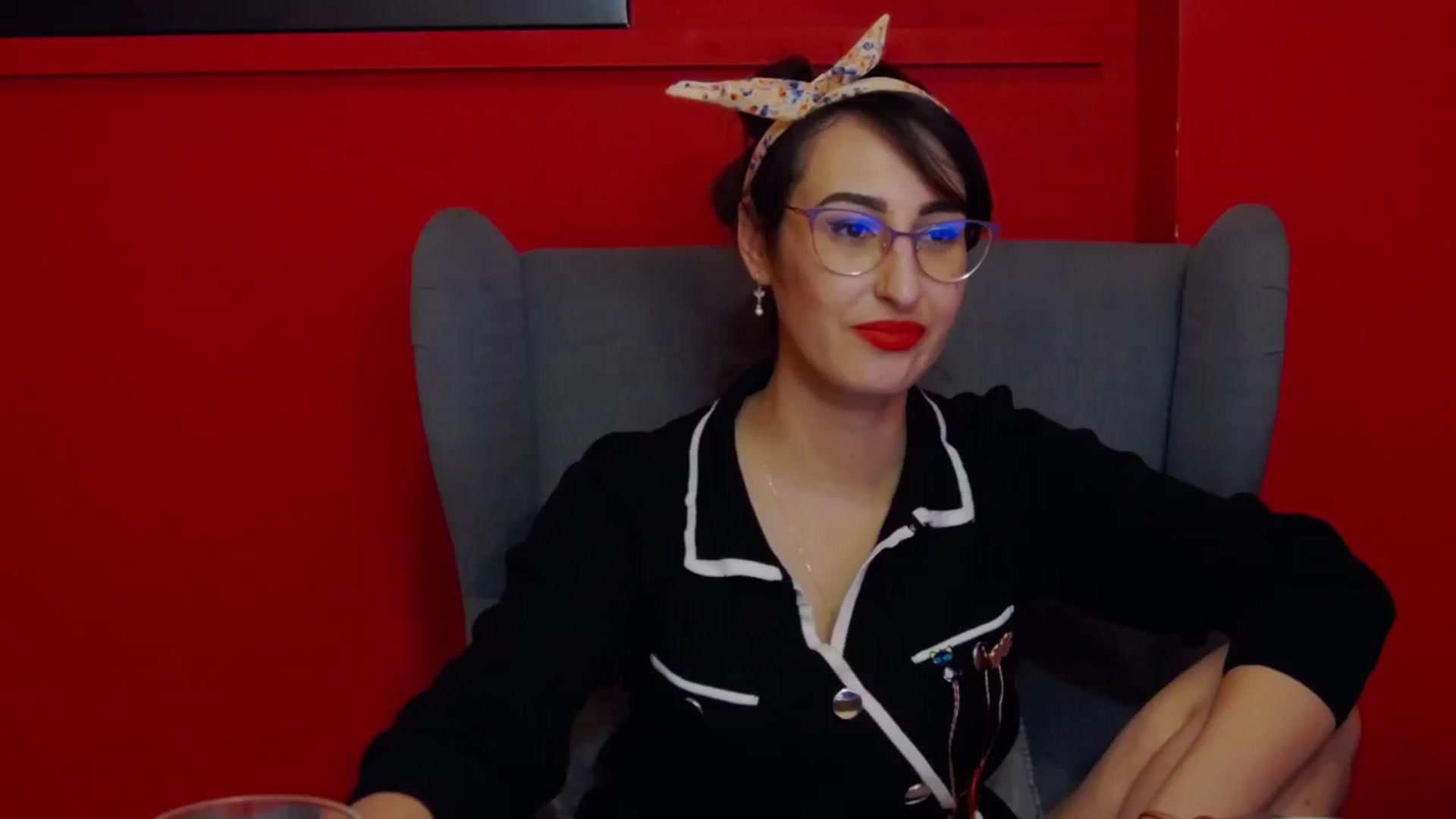 Gallery image thumbnail from LysAddiction's myfreecams stream on, 03/03/2024, 19:15 image 18 of 20