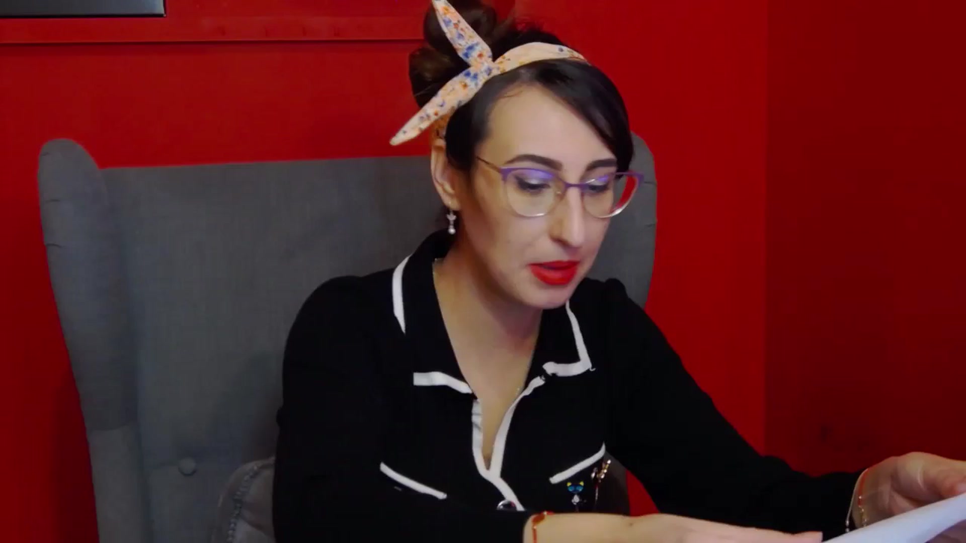 Gallery image thumbnail from LysAddiction's myfreecams stream on, 03/03/2024, 19:15 image 4 of 20