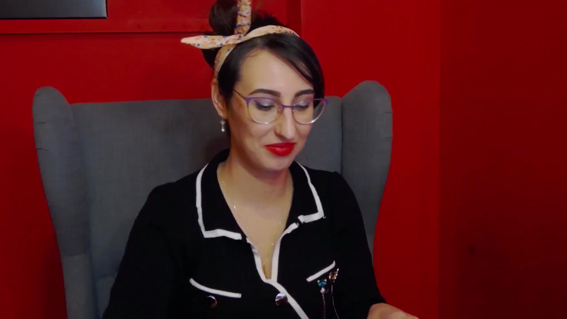 Gallery image thumbnail from LysAddiction's myfreecams stream on, 03/03/2024, 19:15 image 8 of 20
