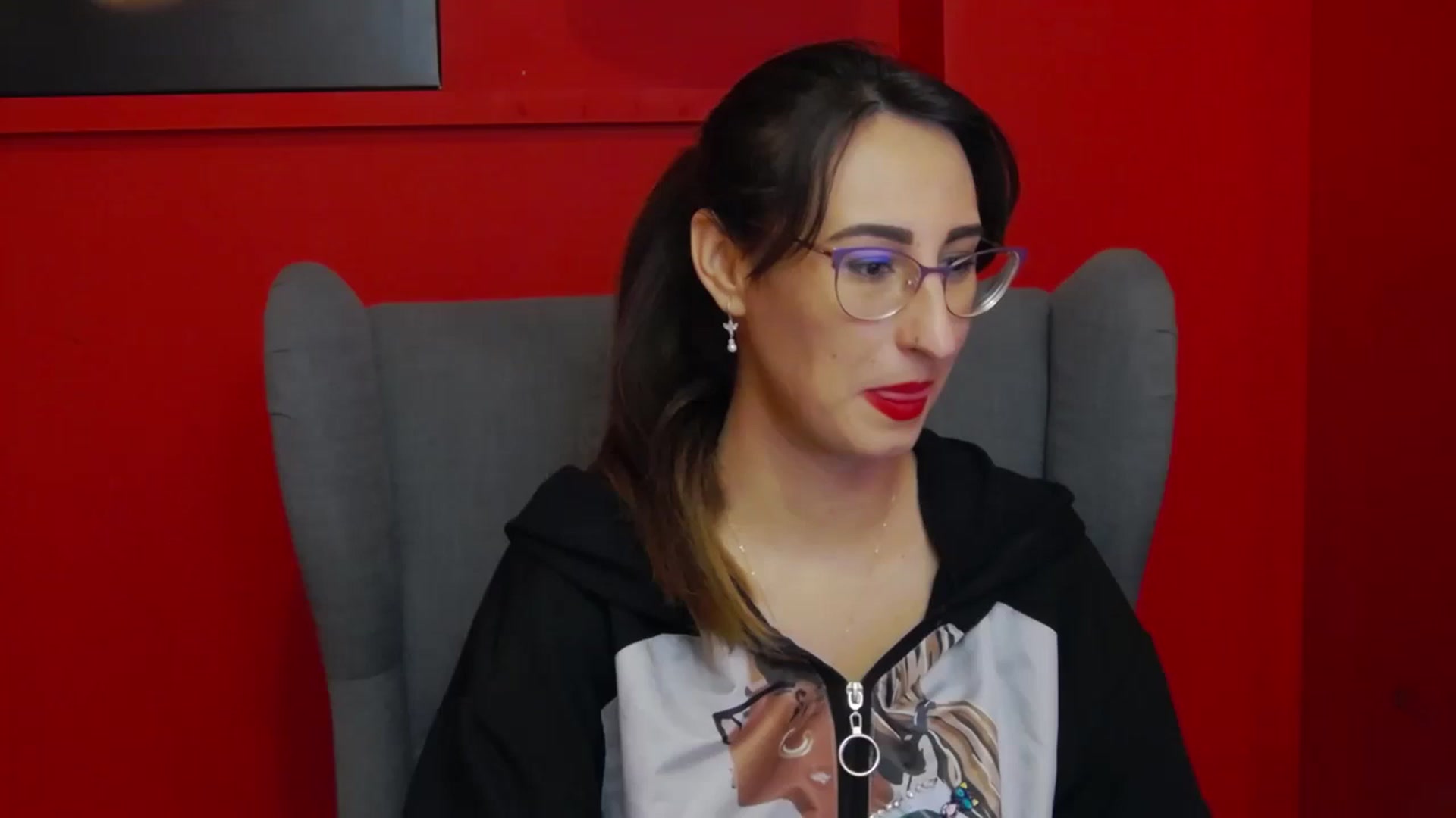 Gallery image thumbnail from LysAddiction's myfreecams stream on, 03/05/2024, 16:16 image 18 of 20