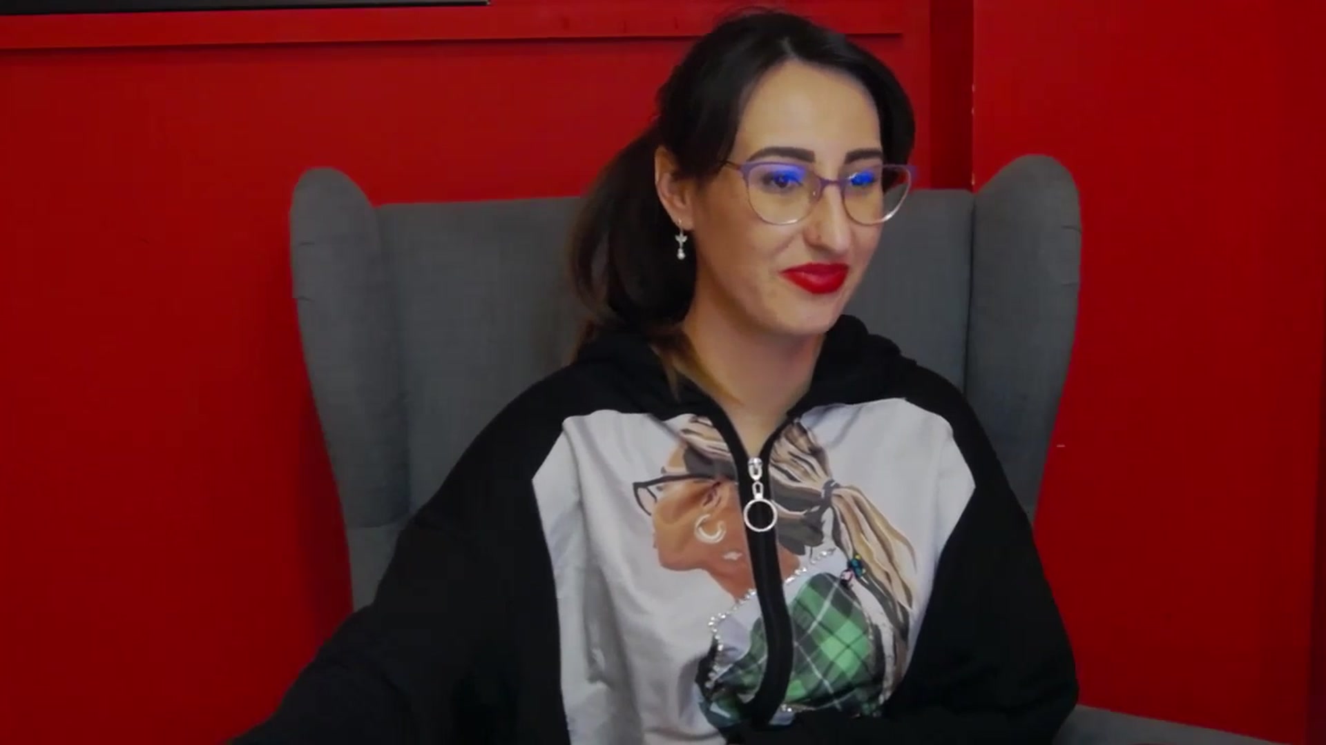 Gallery image thumbnail from LysAddiction's myfreecams stream on, 03/05/2024, 18:31 image 4 of 20