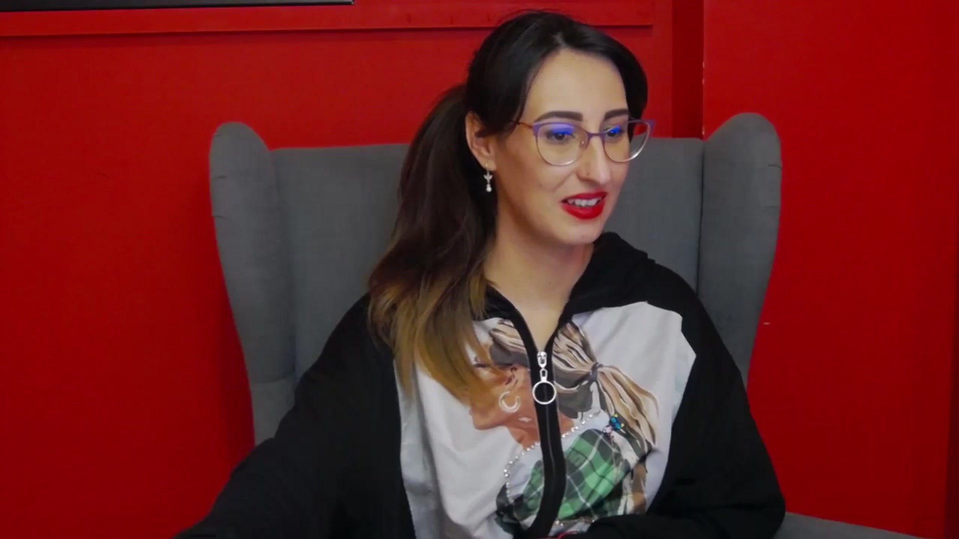Gallery image thumbnail from LysAddiction's myfreecams stream on, 03/05/2024, 18:31 image 5 of 20