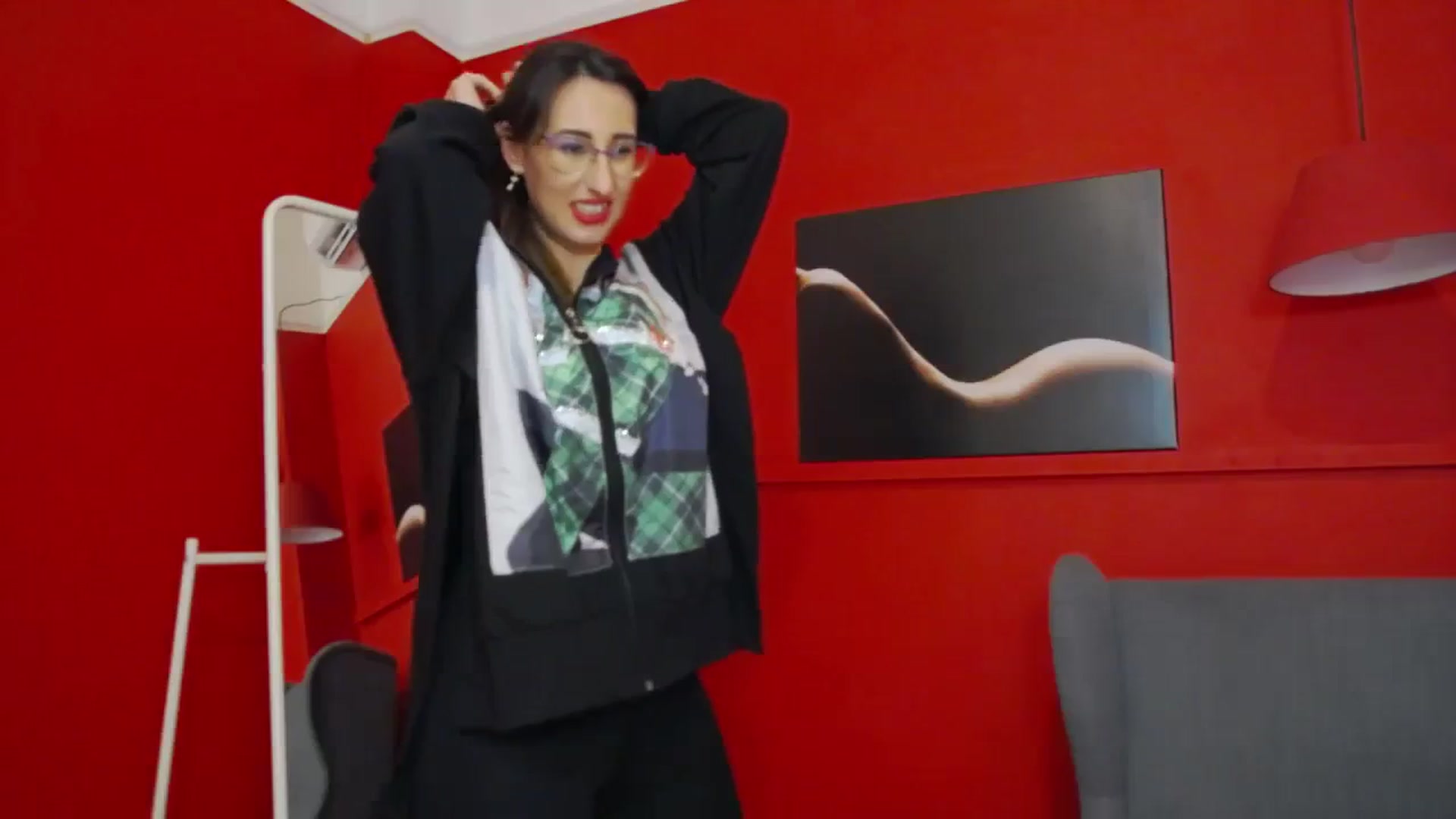 Gallery image thumbnail from LysAddiction's myfreecams stream on, 03/05/2024, 18:31 image 13 of 20